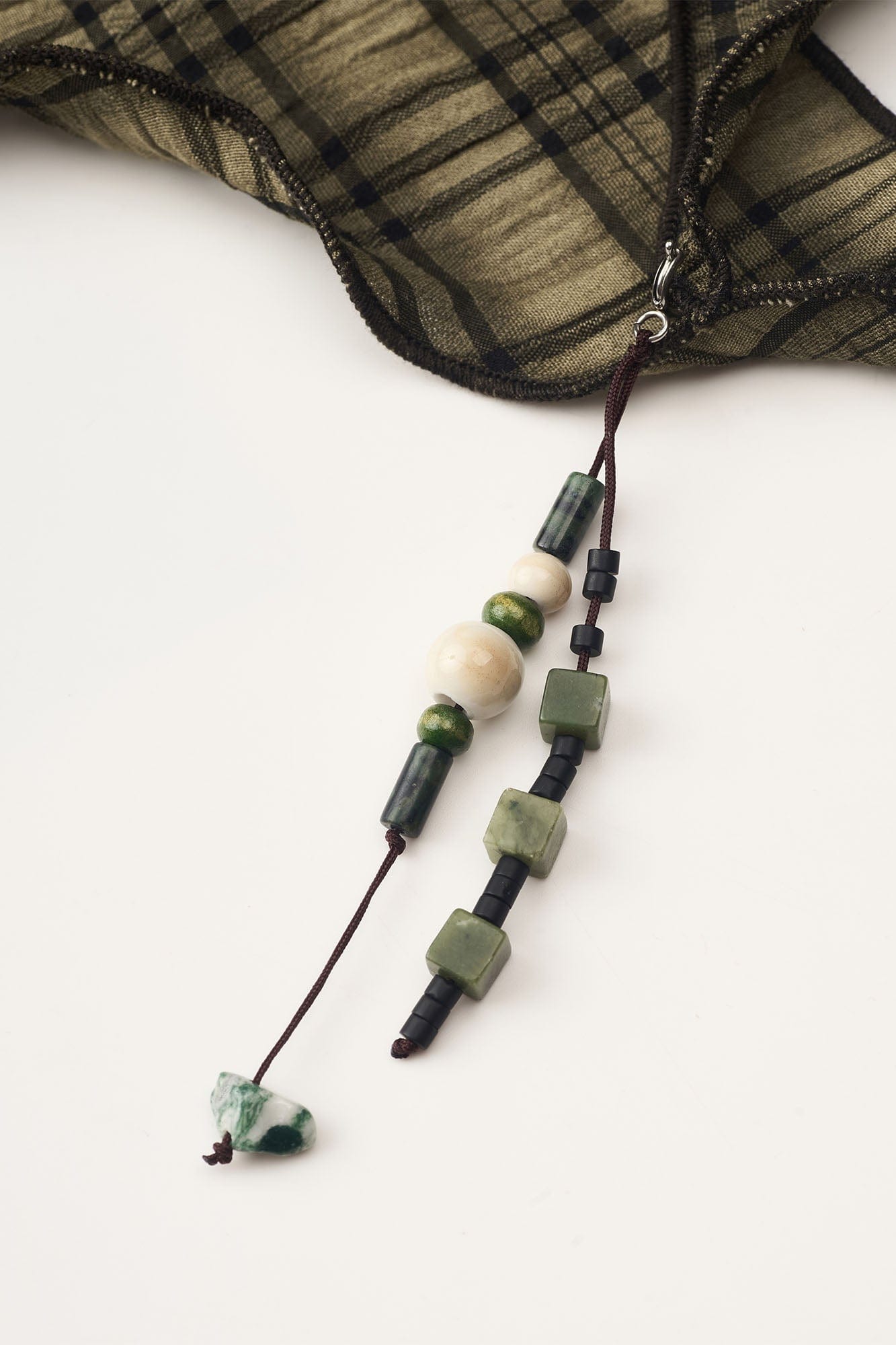 GONGHE REPUB Checked Beaded Pendant Scarf