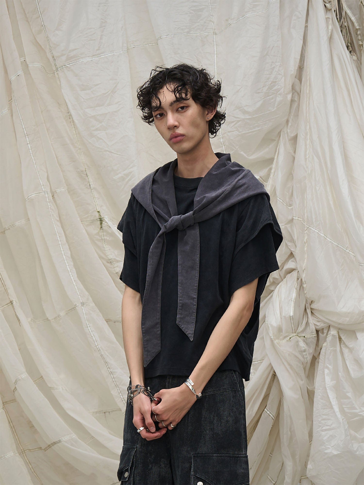 RELABEL Detachable Hood Layered Sleeve T-Shirt