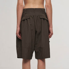 ILNya Nieternite Nifutur Multi-Pocket Crinkled Oversized Shorts