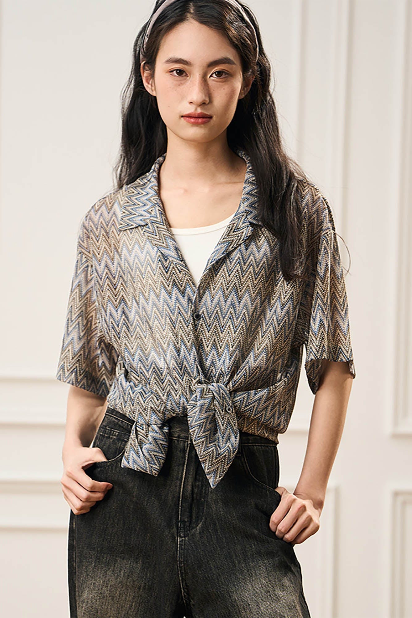 EPIC POETRY Geometric Ripple Knitted Half Shirt Sandstone