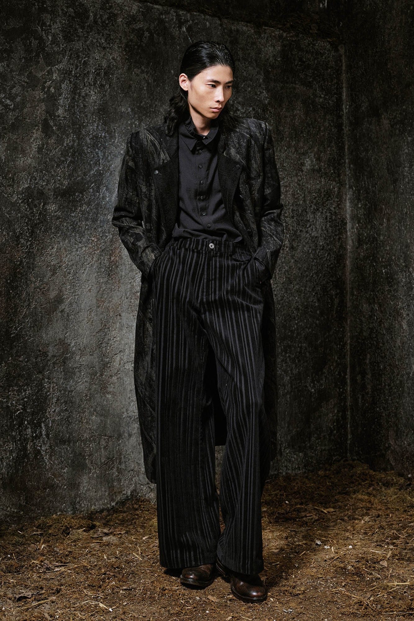 ILNya Nieternite Nifutur Corduroy Stripe Straight-Leg Trousers