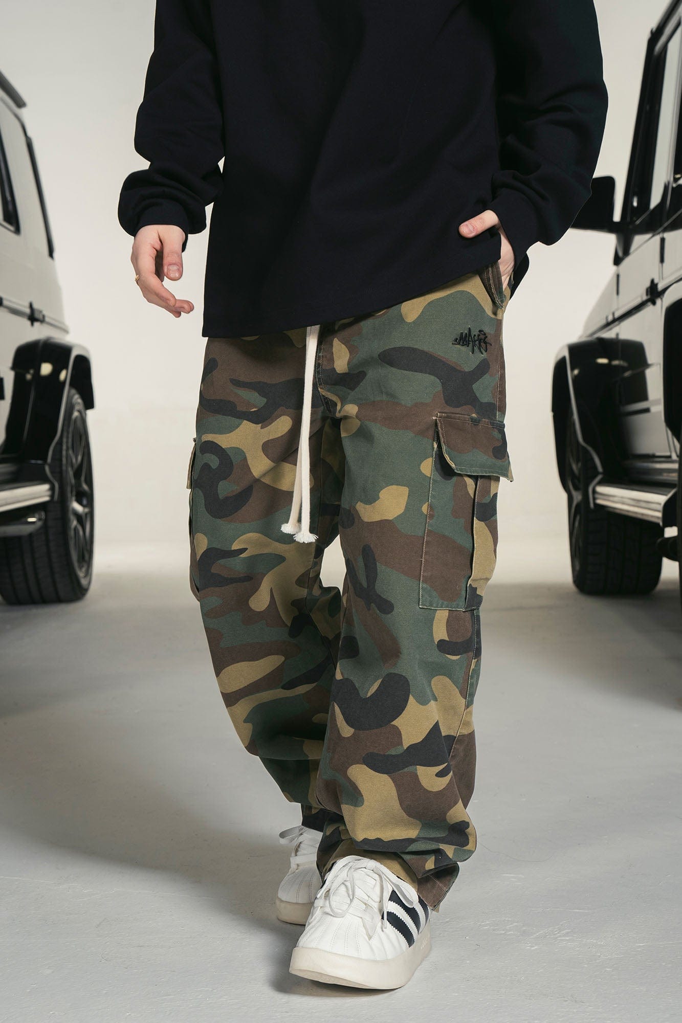 MAKEMORE Camo Drawstring Cargo Sweatpants