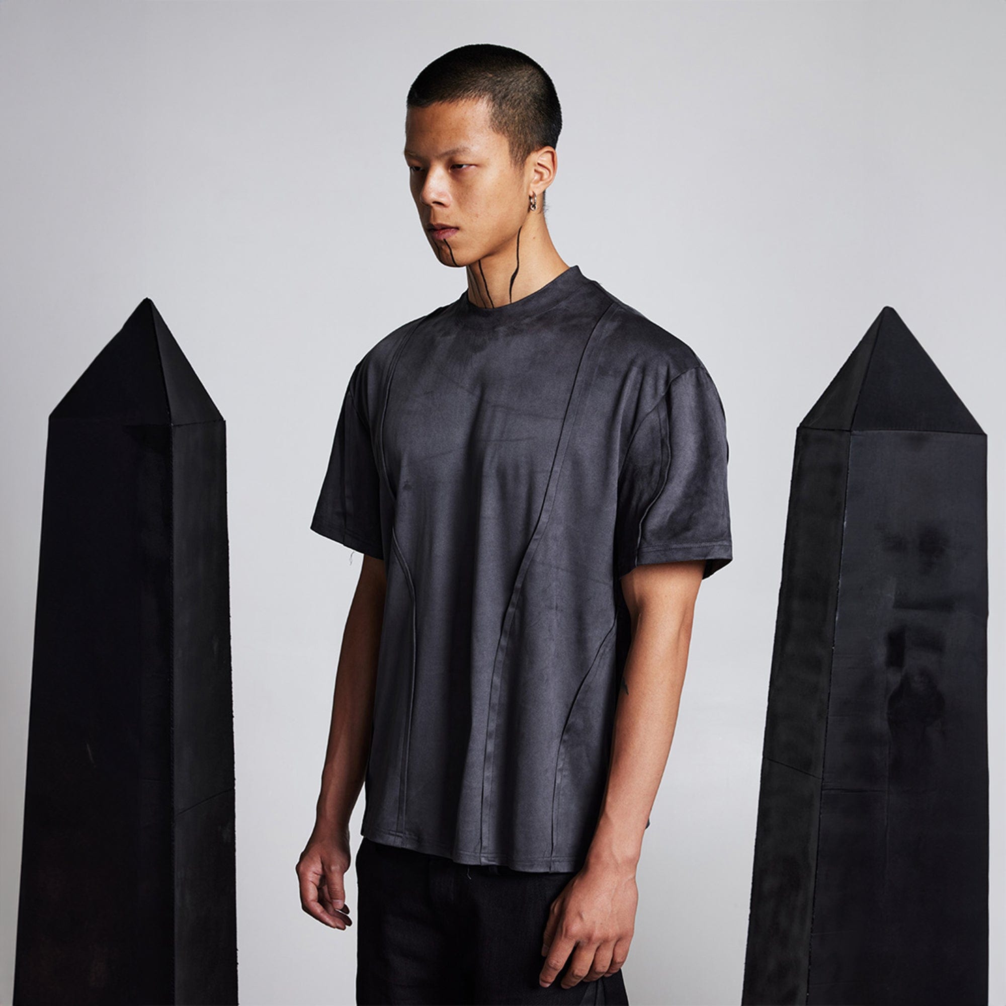 SSIN7 Suede Arc Spliced T-Shirt
