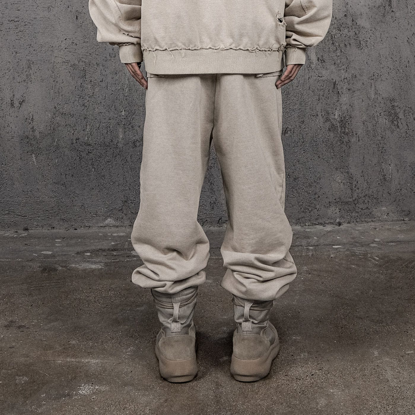 UNDERWATER Wasteland Ripped Spliced Jogger