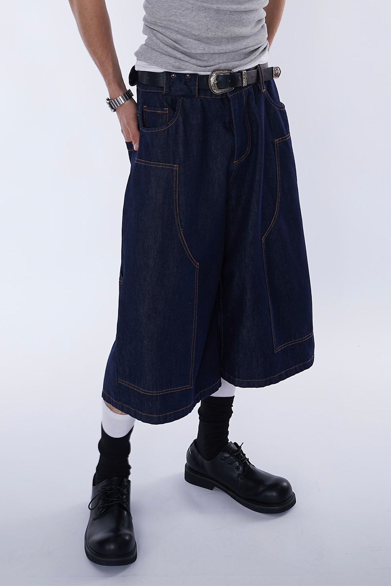 ASSEEN Double-Knee Raw Denim Shorts