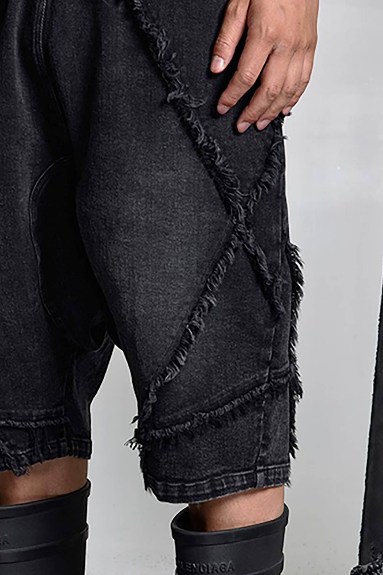 SSIN7 Washed Frayed Spliced Denim Shorts