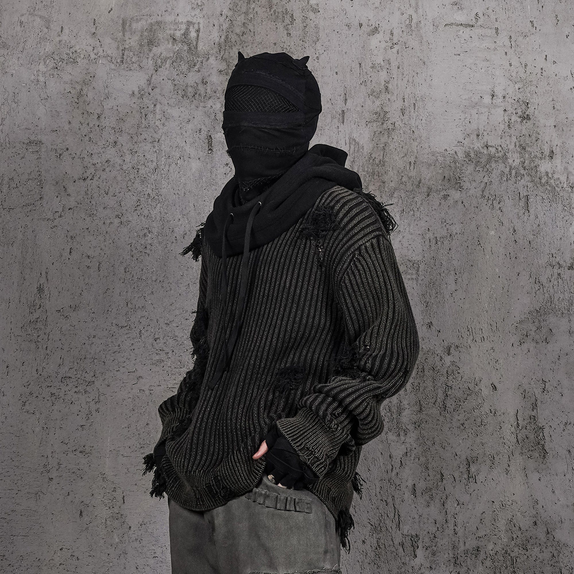 UNDERWATER Wasteland Ripped Sweater Charcoal