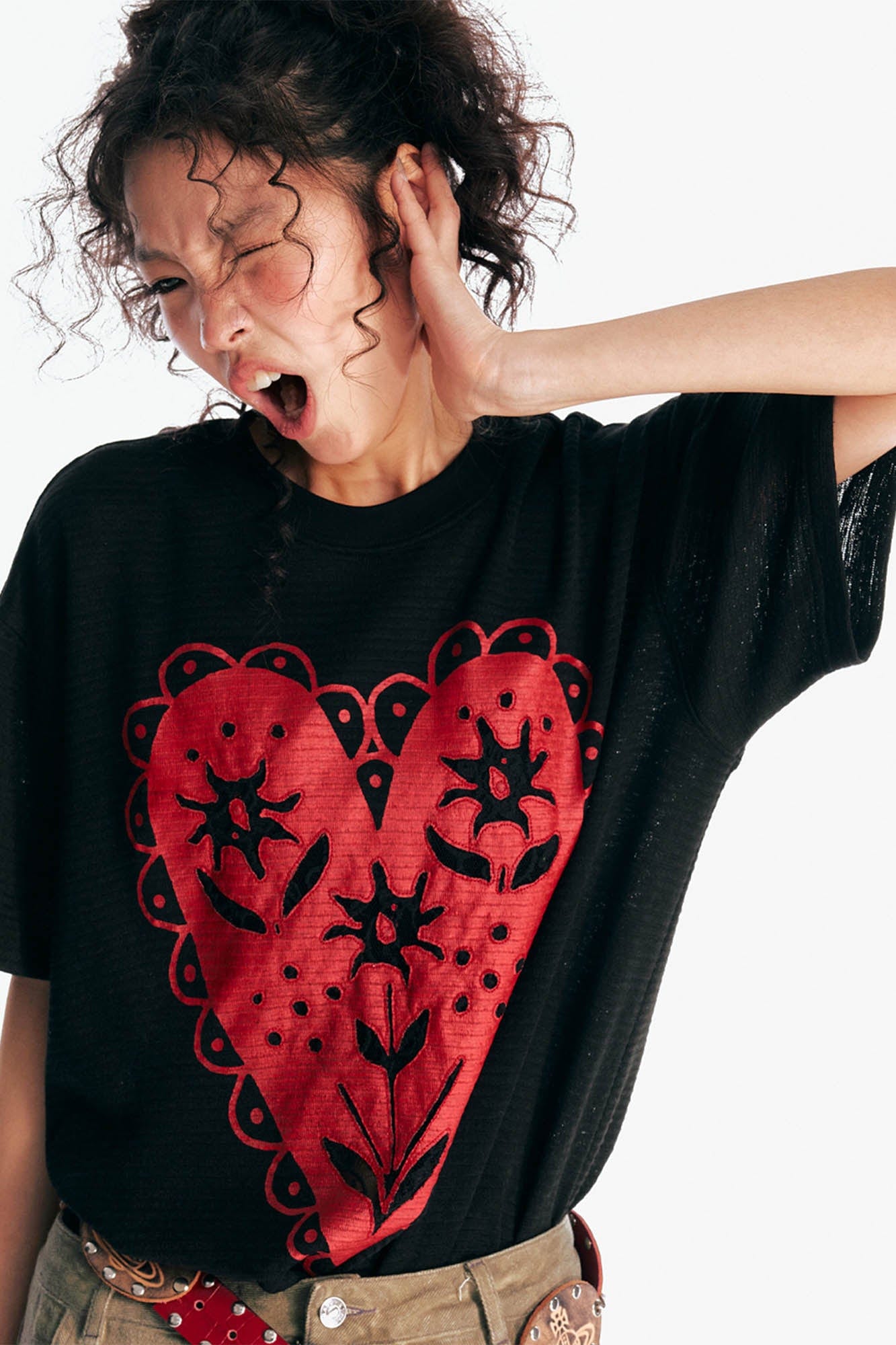 1997 POSTOFFICE The Heart Lace Bloom T-Shirt