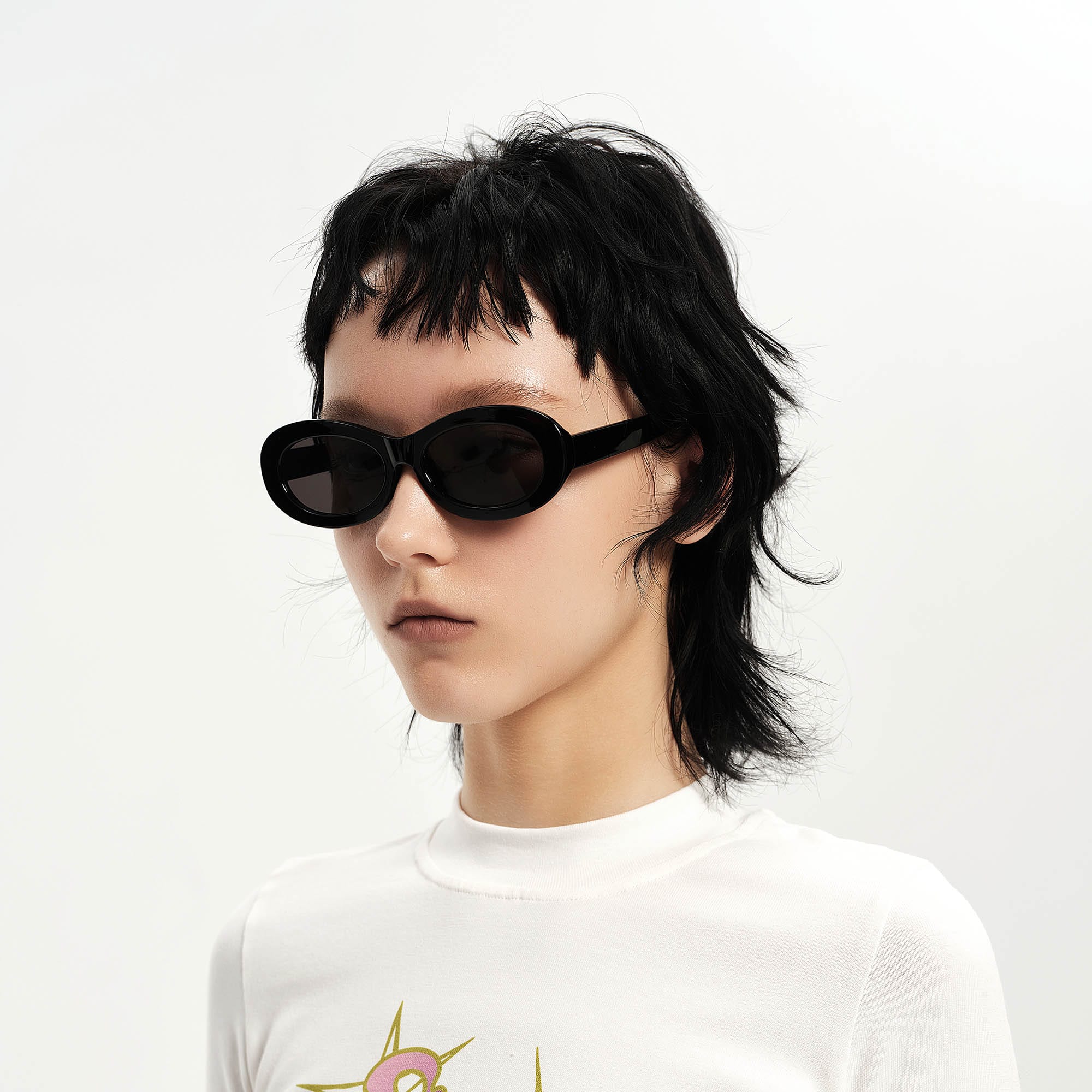 DAMAGE ASIA OPTICALS The Oval Sunglasses