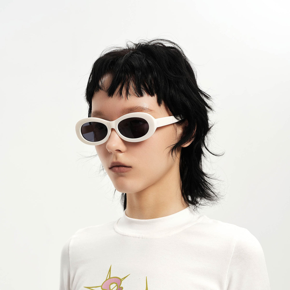 DAMAGE ASIA OPTICALS The Oval Sunglasses