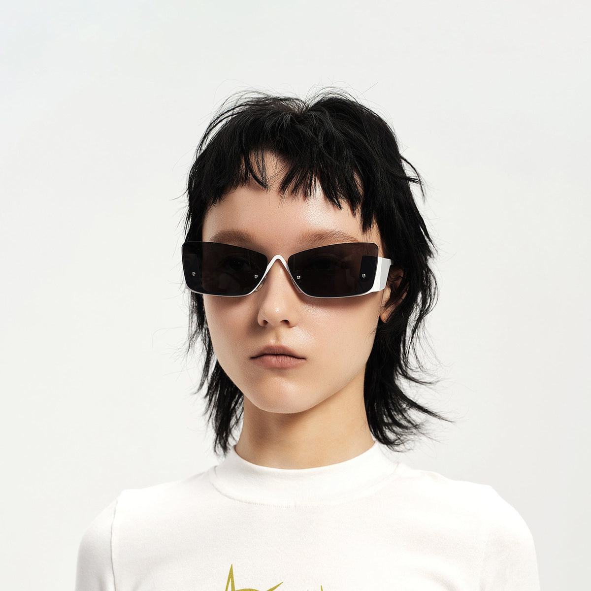 DAMAGE ASIA OPTICALS Modern Half Frame Sunglasses