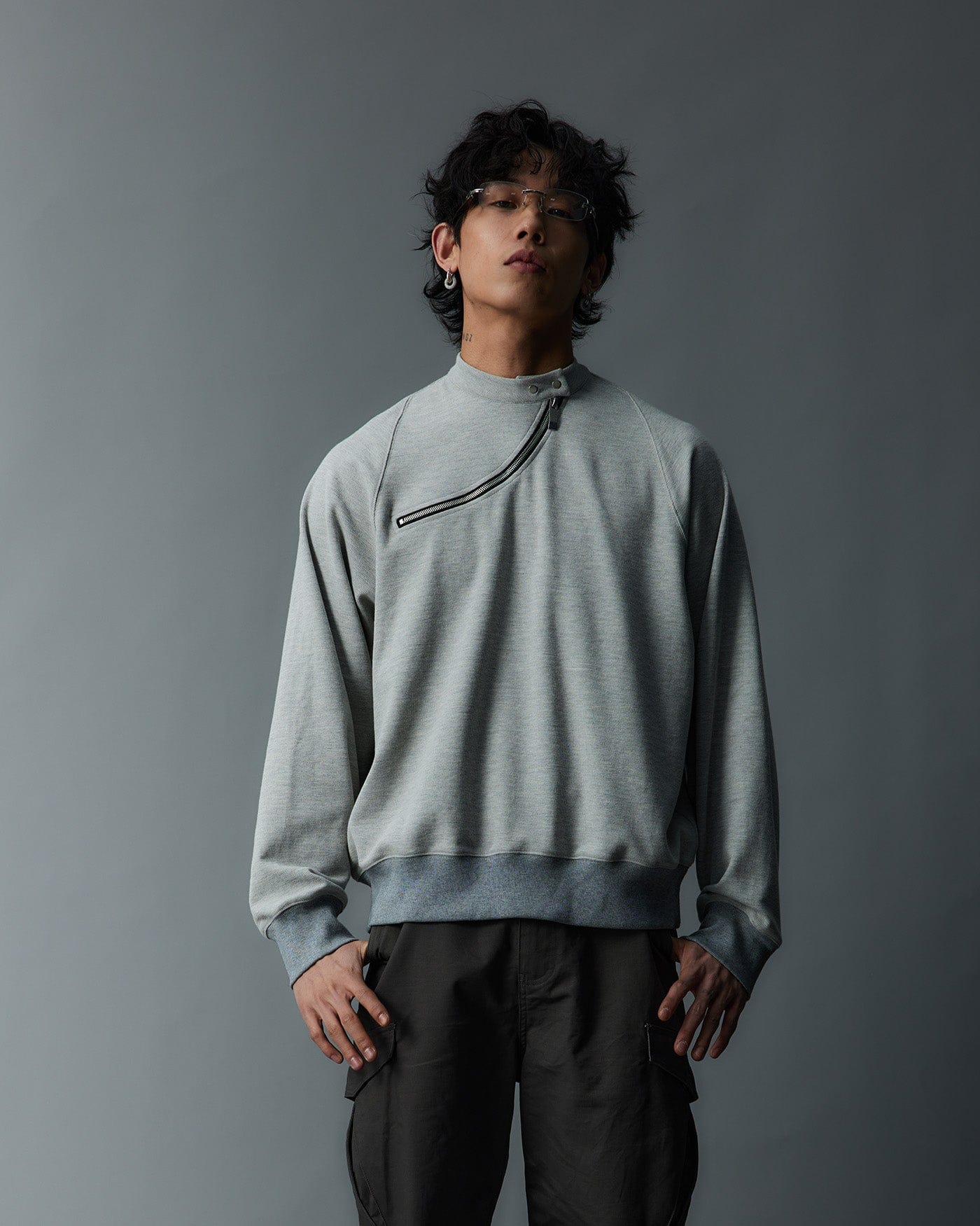 WHISTLEHUNTER Asymmetrical Zipper Rivet Mock Neck Light Sweatshirt