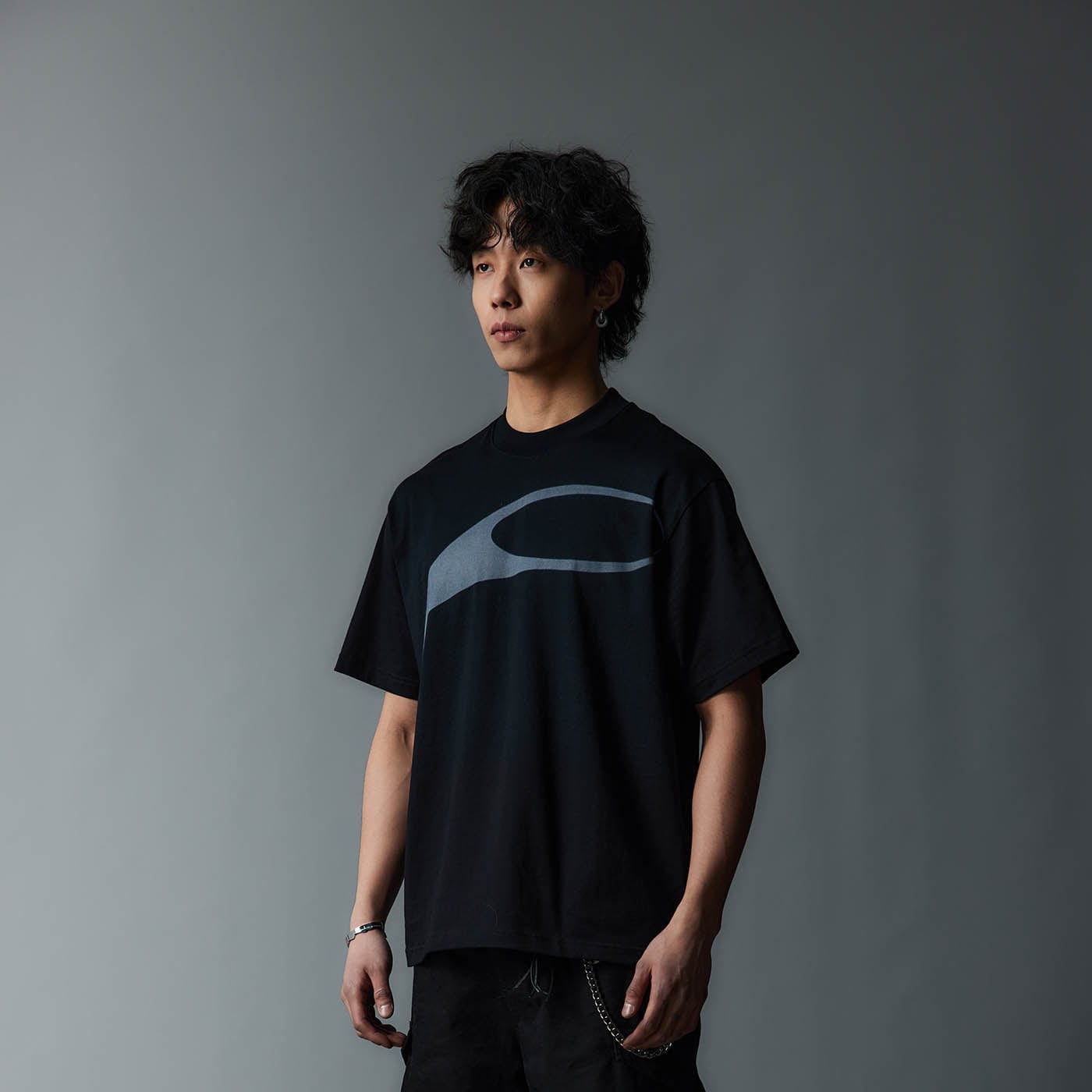 WHISTLEHUNTER Crescent Logo T-Shirt