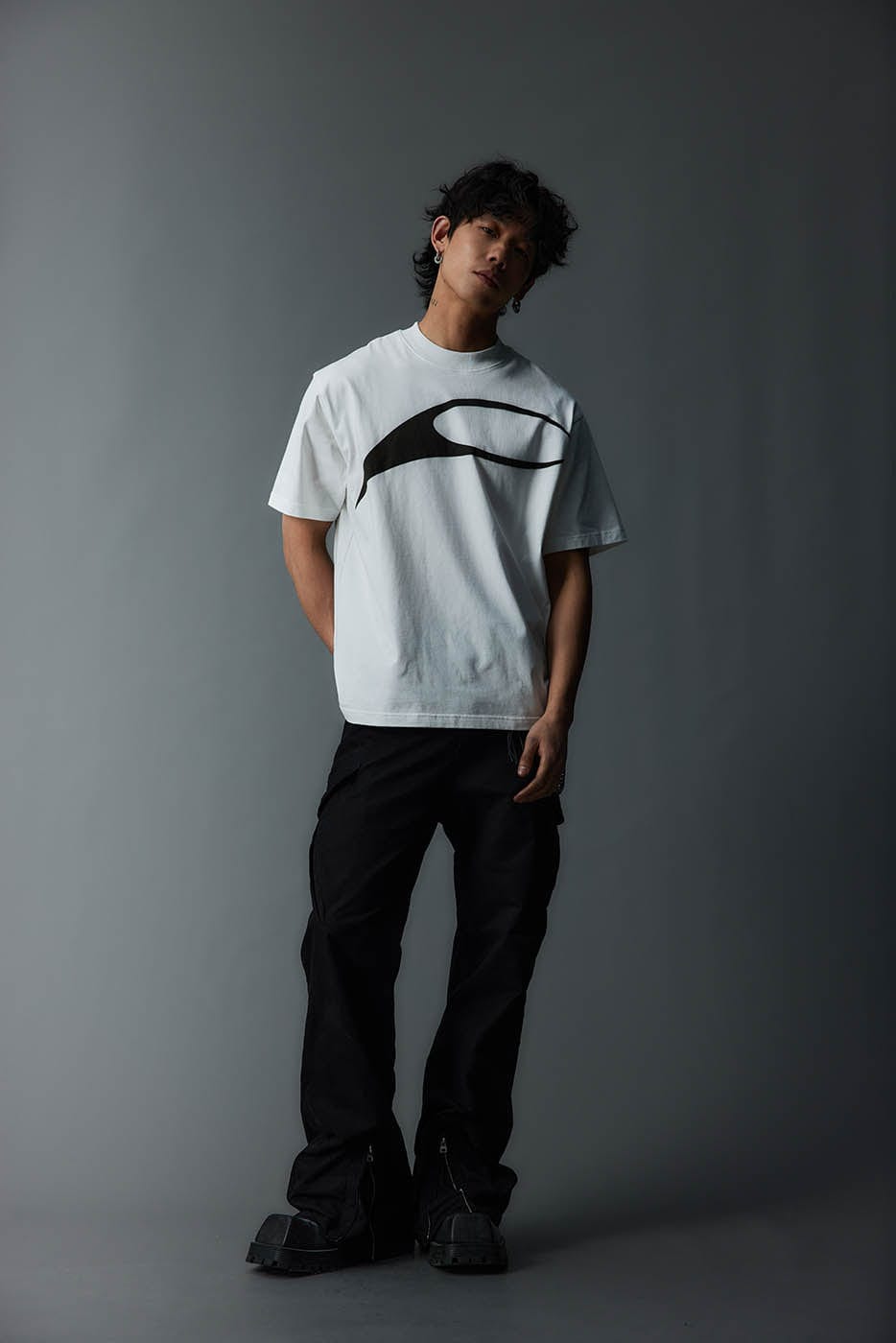 WHISTLEHUNTER Crescent Logo T-Shirt