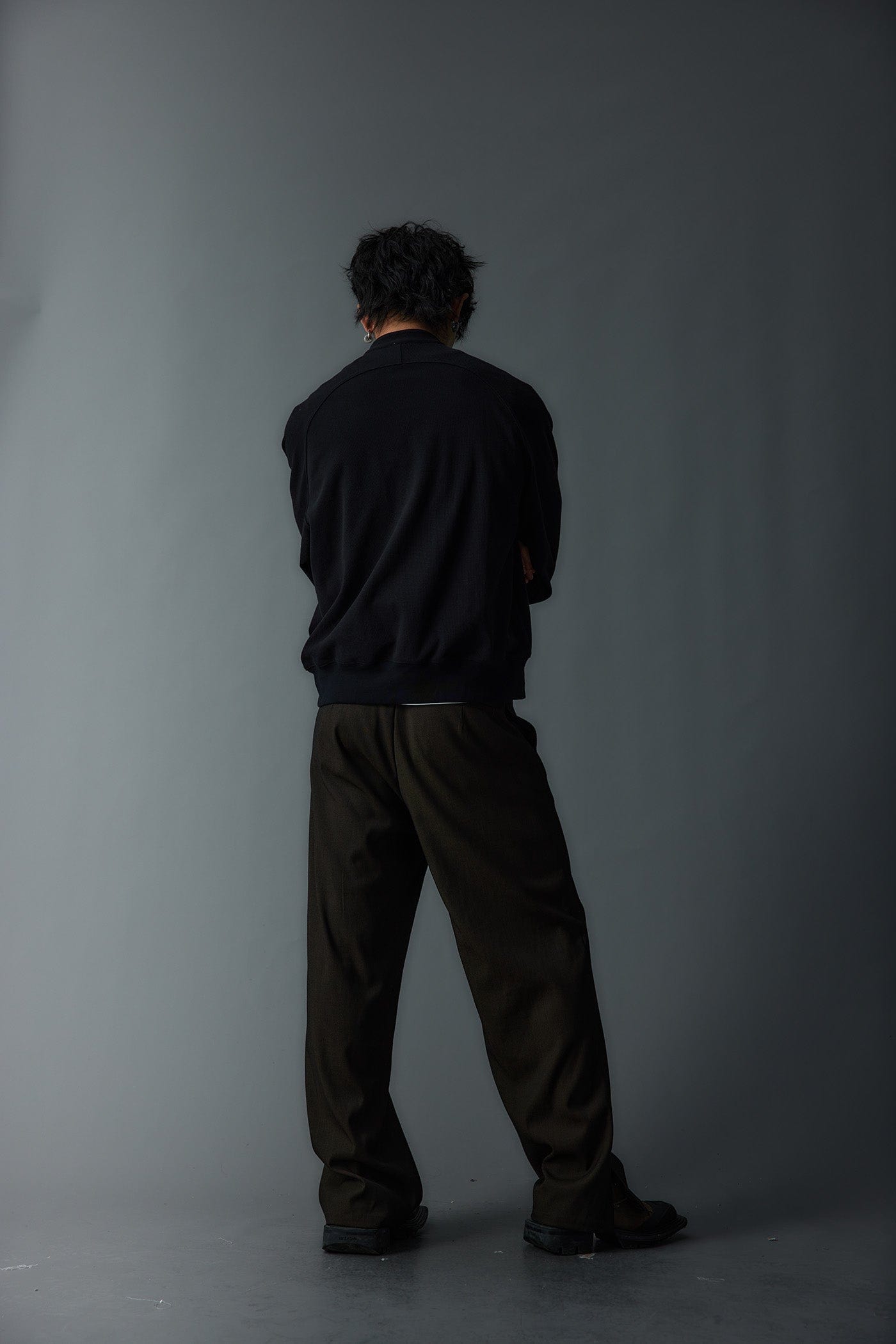 WHISTLEHUNTER Asymmetrical Zipper Rivet Mock Neck Light Sweatshirt