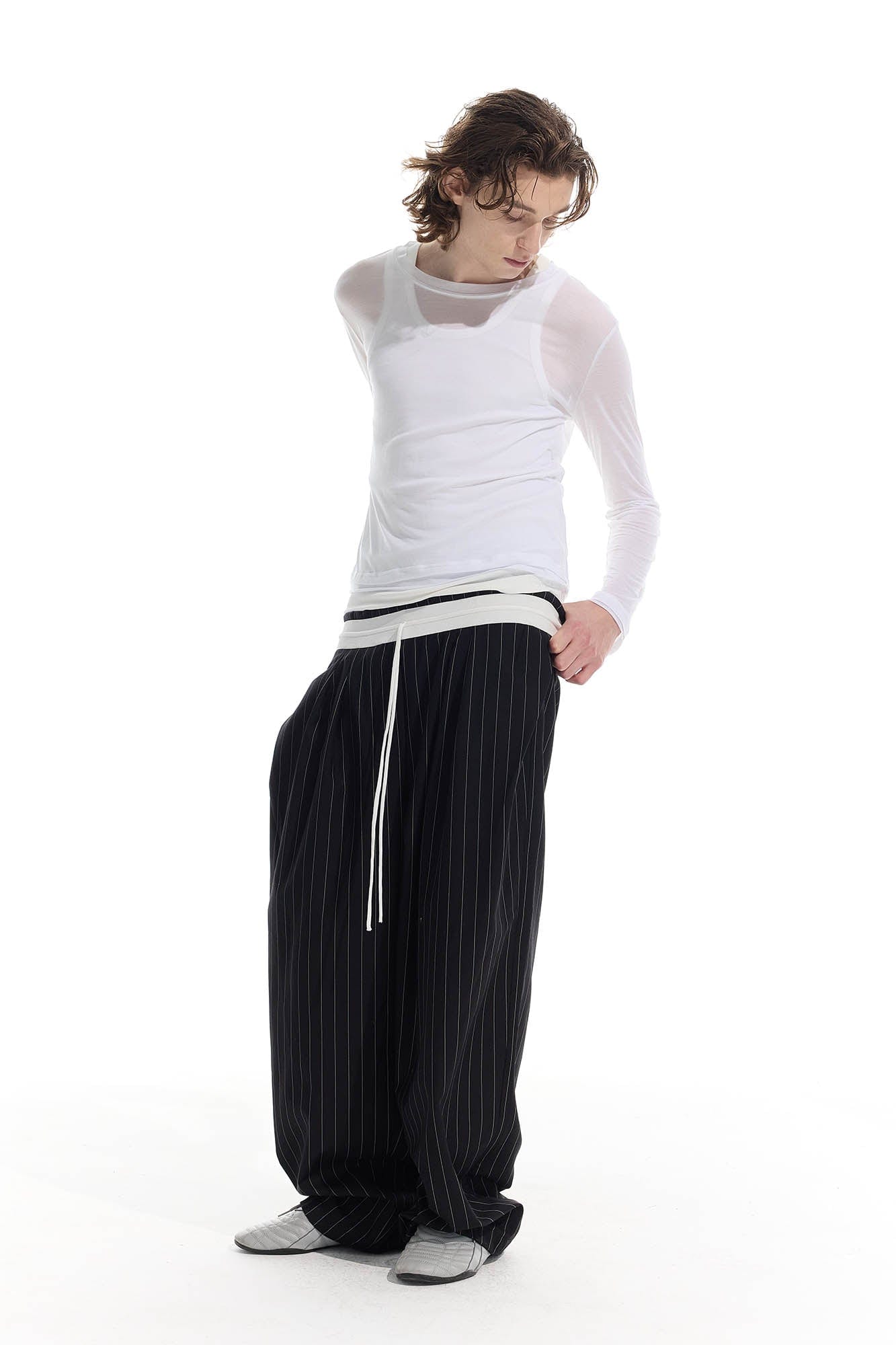WHISTLEHUNTER Pinstriped Pleated Drawstring Wide-Leg Pants