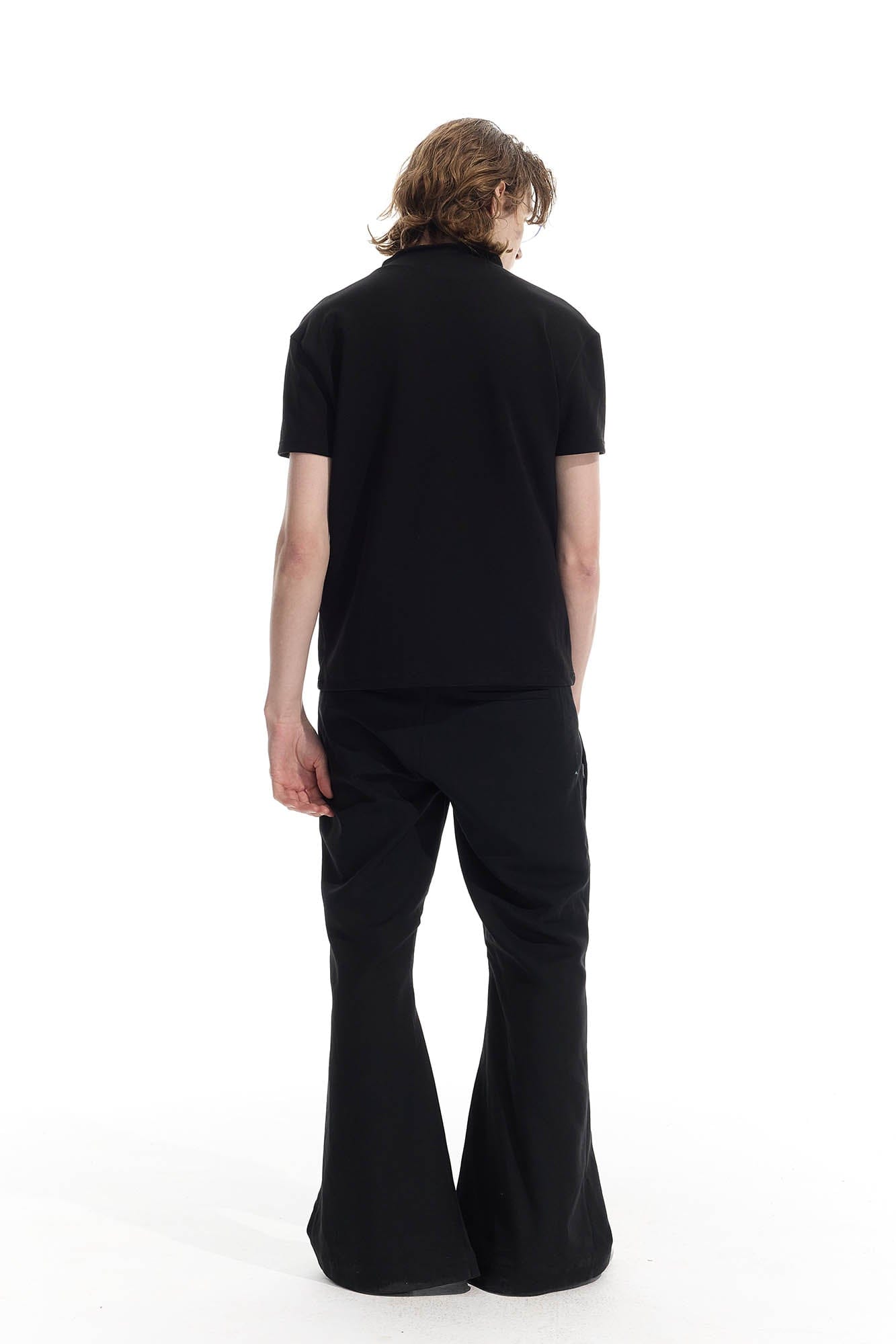 WHISTLEHUNTER Essential Crinkled Mock T-Shirt