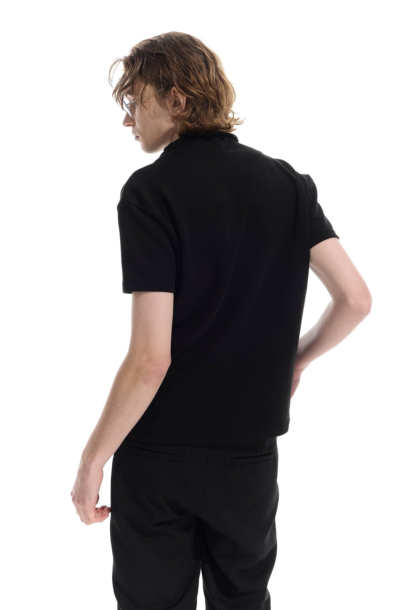WHISTLEHUNTER Essential Crinkled Mock T-Shirt