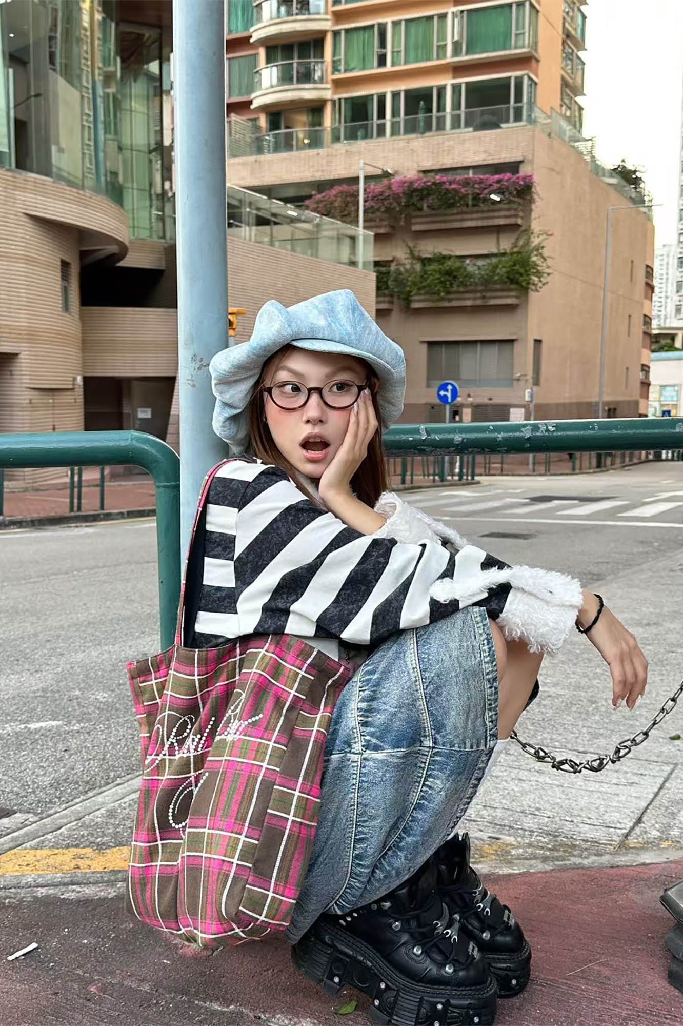 TWINBUTA Washed Embroidered Denim Newsboy Cap