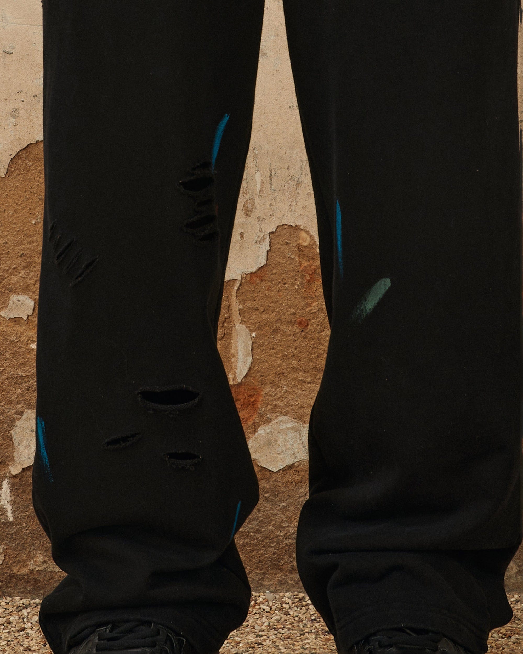 OVDY Classic Paint-Splattered Ripped Pants
