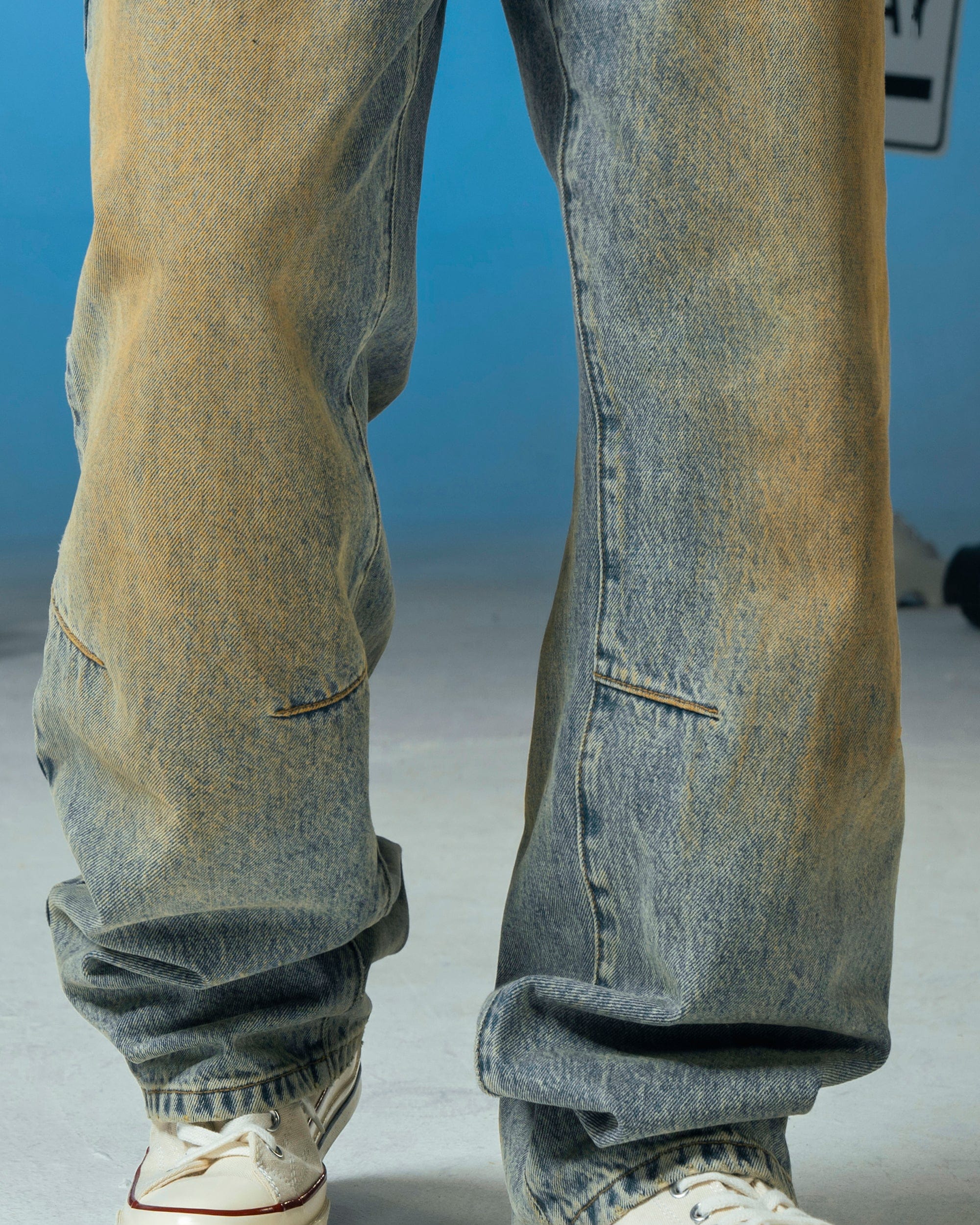 MAKEMORE Classic Acid Washed Crinkled Jeans