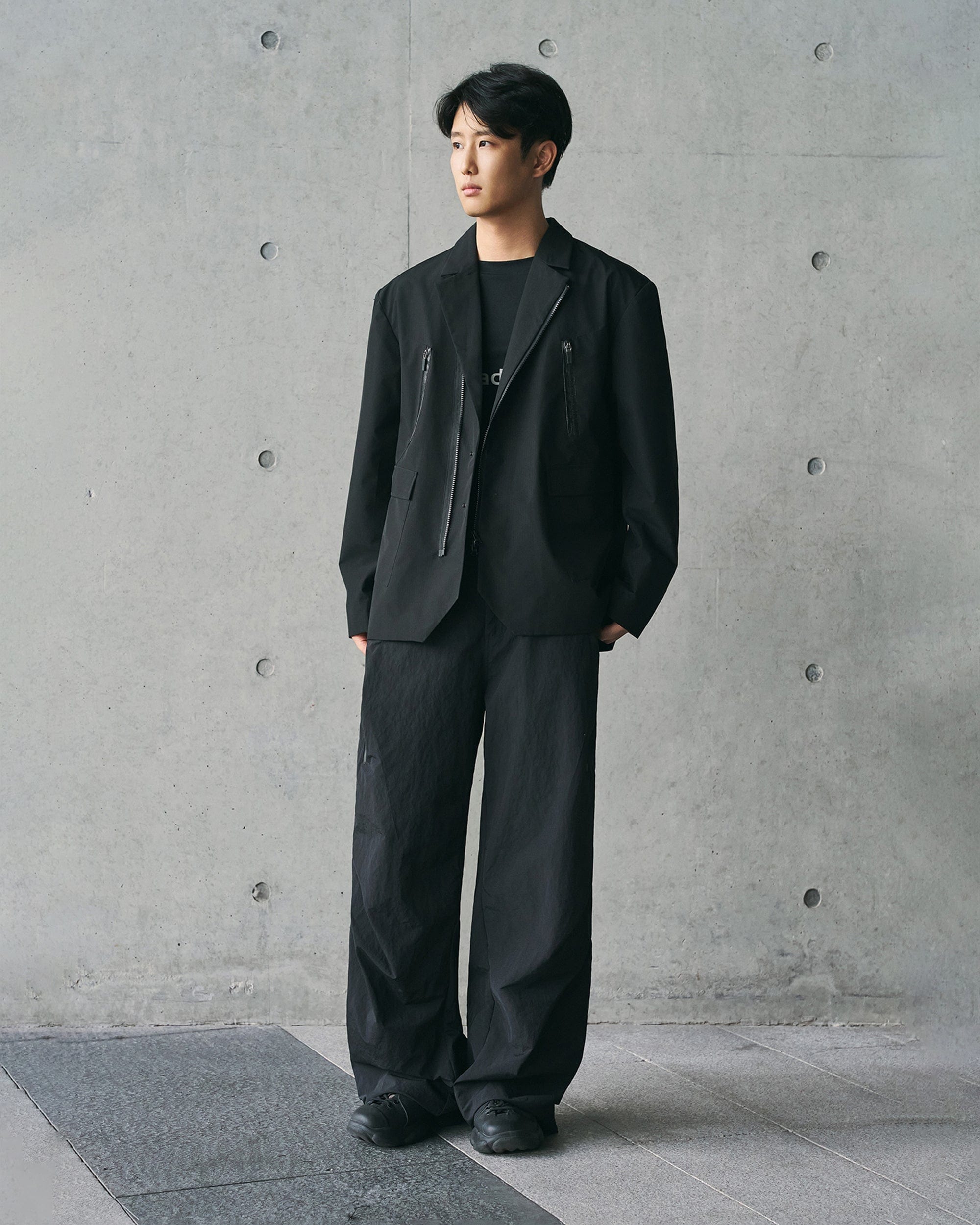 ENSHADOWER Modern Multi-pocket Zipper Outdoor Blazer
