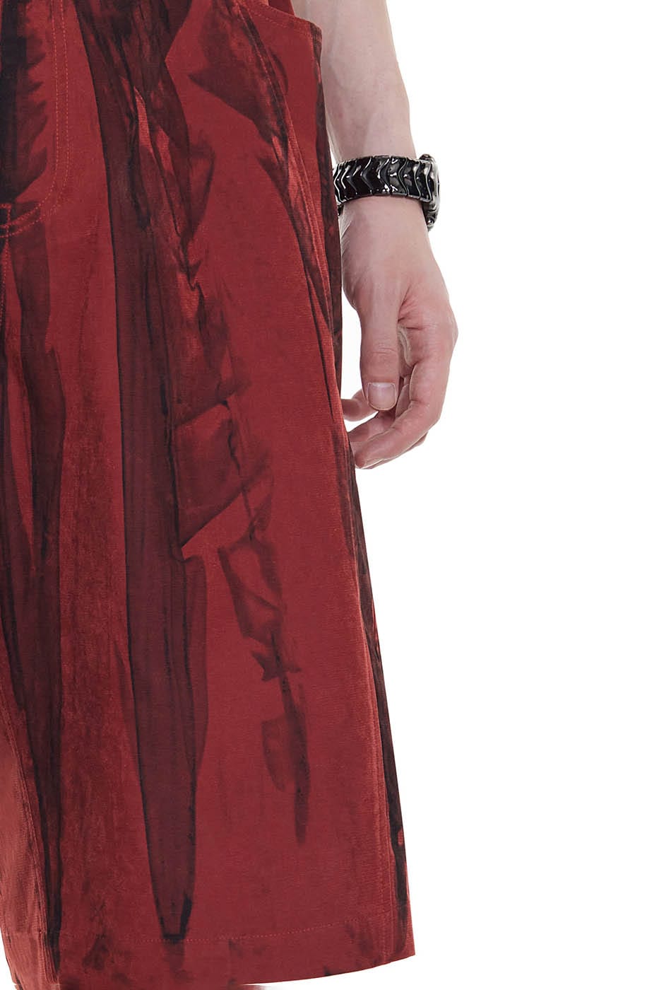 FACEONLAB Volcanic Brush-Painted Shorts