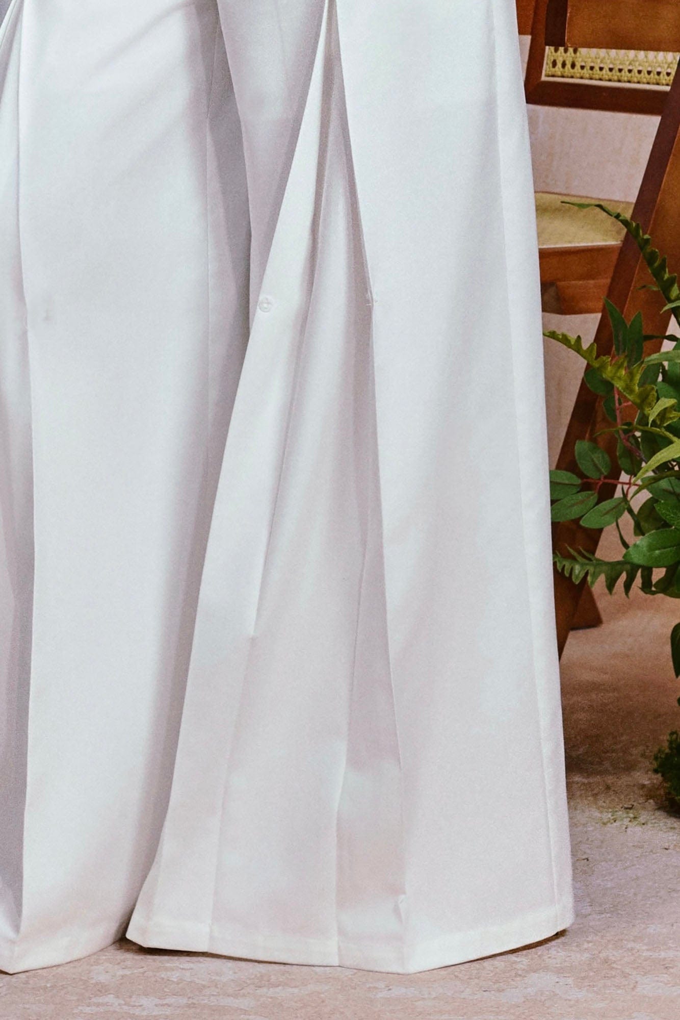 OIPWORD Middle-Pleated Oversized Trousers