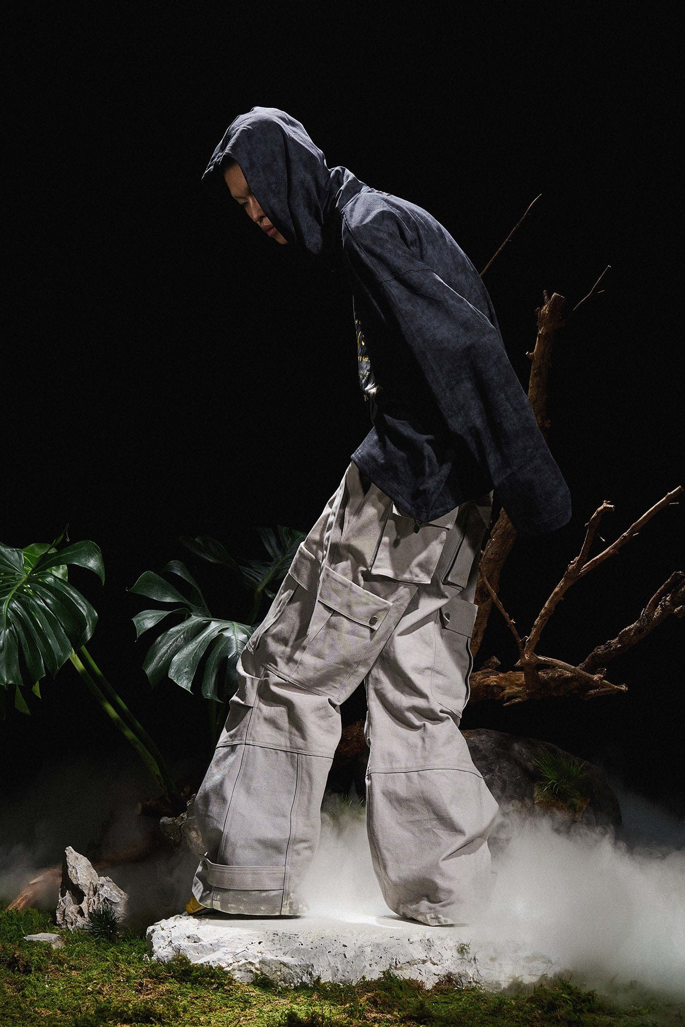 RELABEL Multi-Pocket Oversized Workwear Cargo Pants Gray