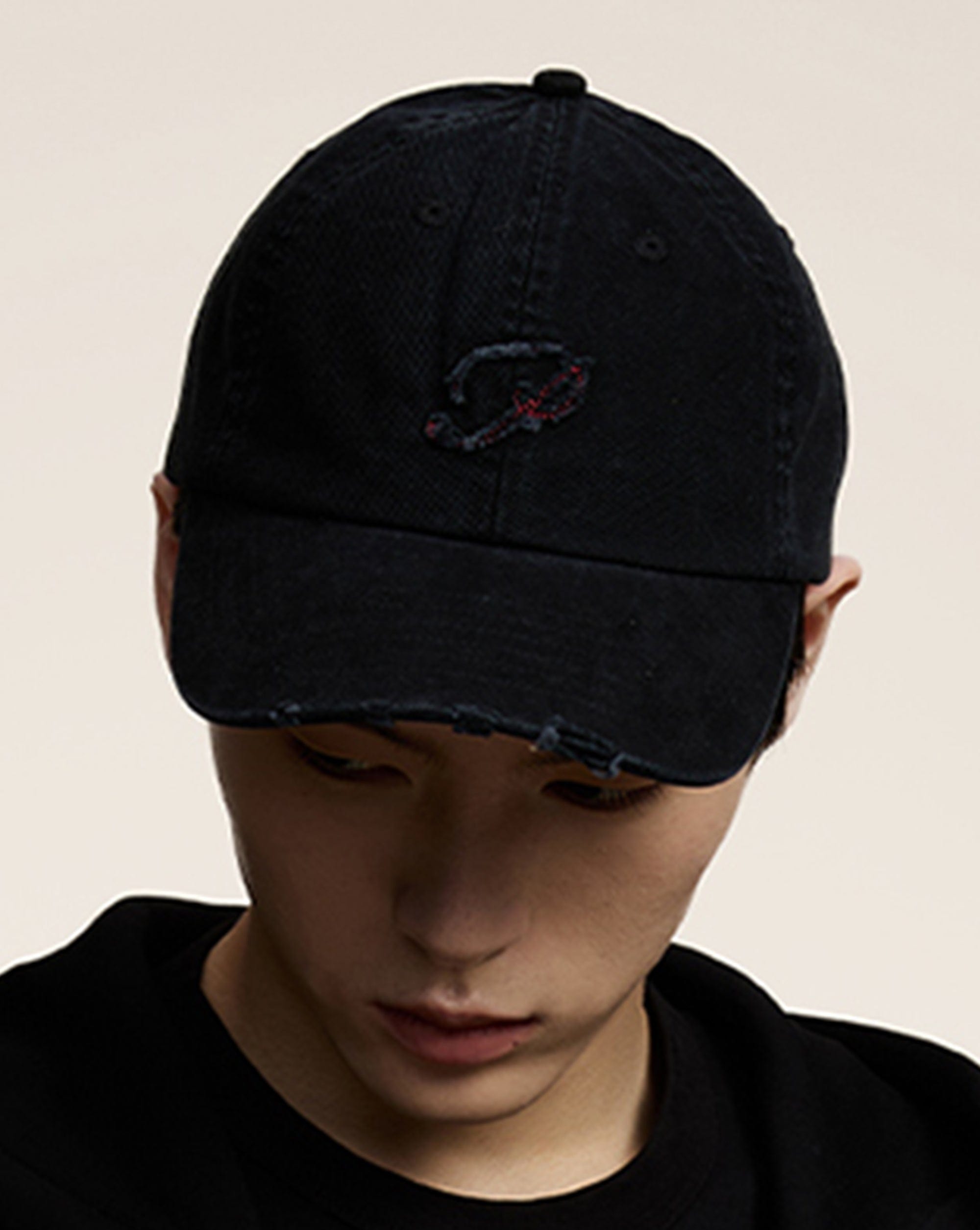 OPICLOTH Distressed LOGO Embroidered Cap