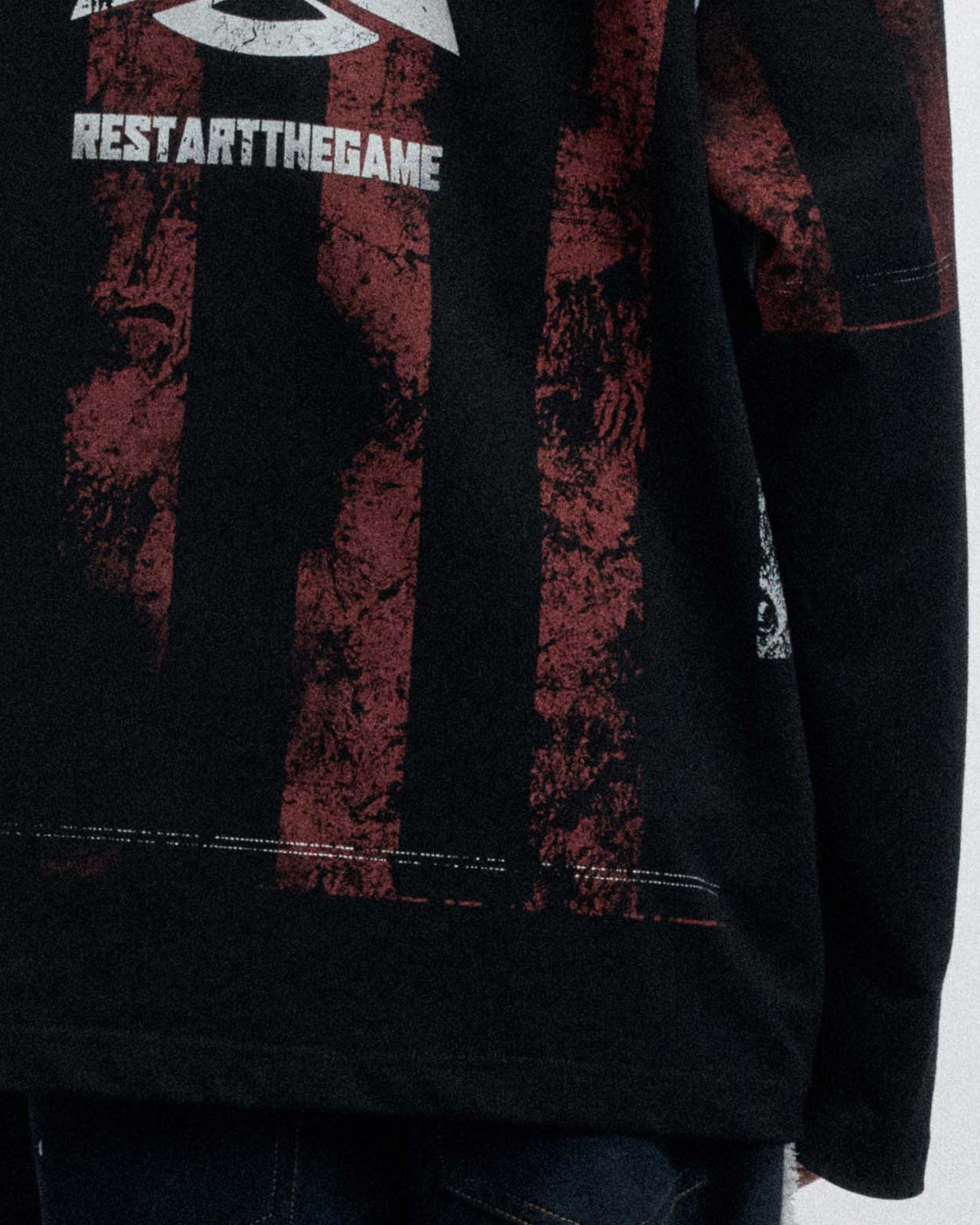 OVDY Retro Distressed Long-Sleeve Jersey
