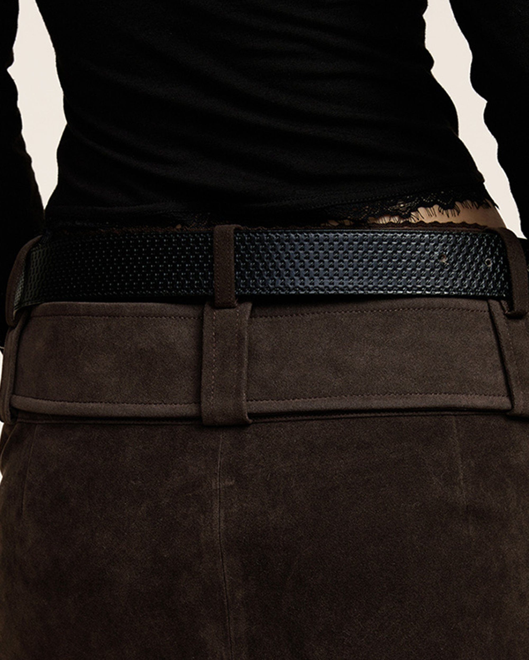 OPICLOTH Classic Embossed Leather Belt