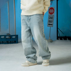 MAKEMORE The Classic Washed Jeans