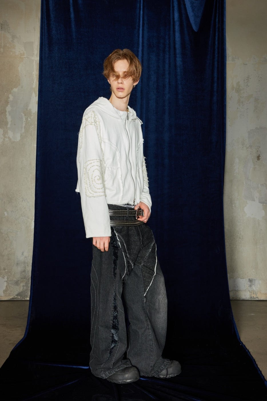 DND4DES Raw-Edge Faux Fur Spliced Jeans