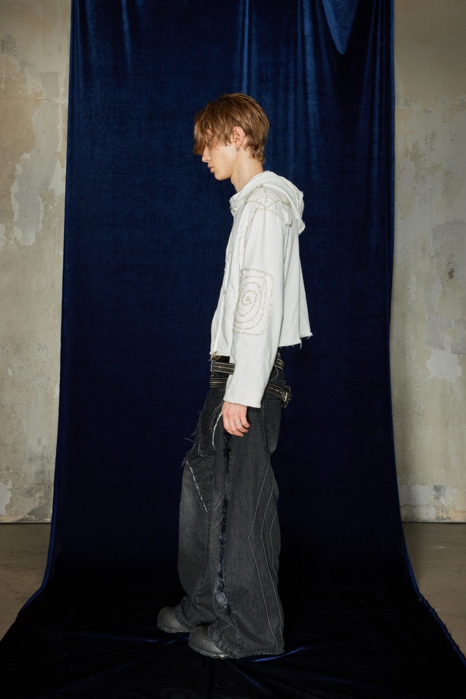 DND4DES Raw-Edge Faux Fur Spliced Jeans