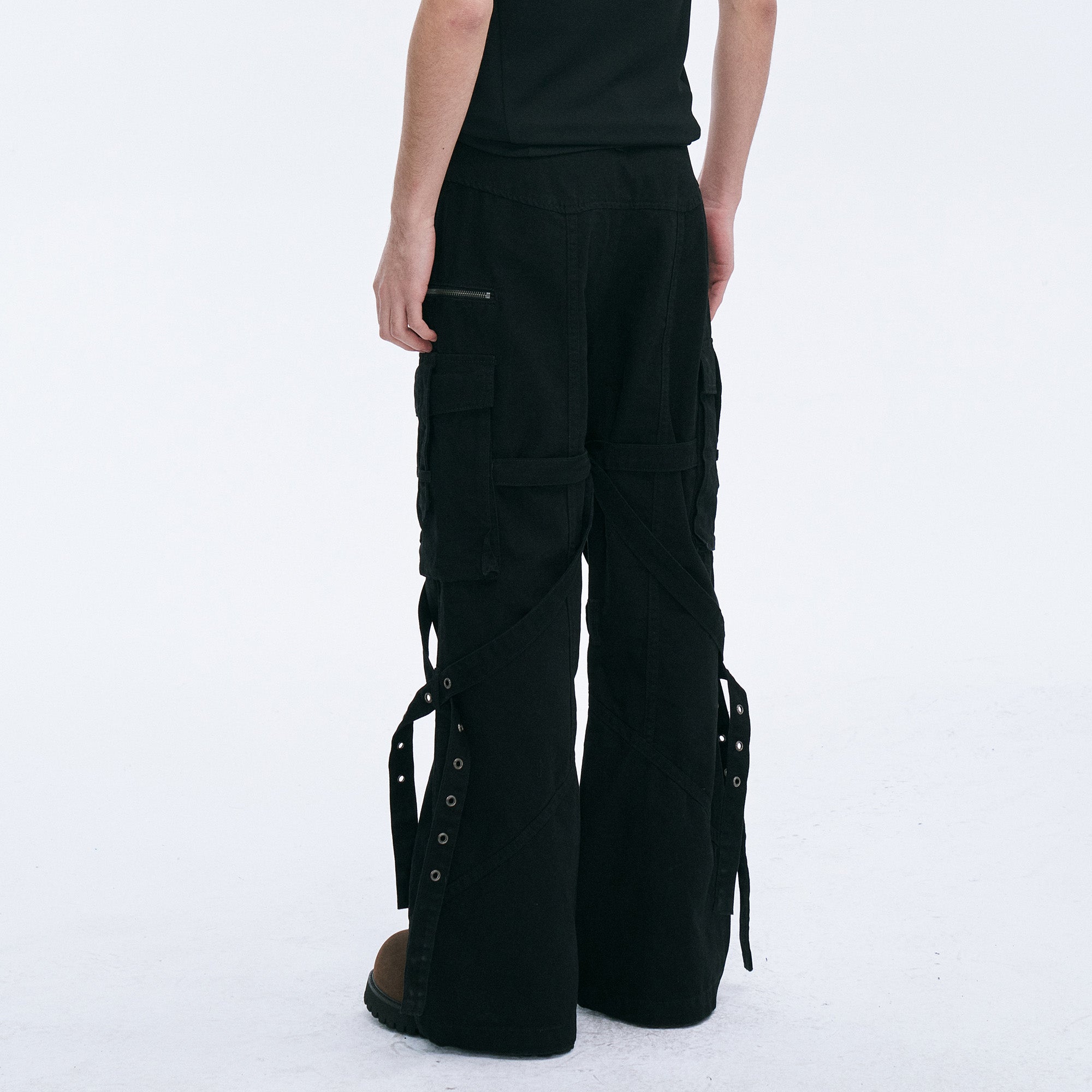 CATSSTAC Strap-Wrapped Spliced Cargo Pants
