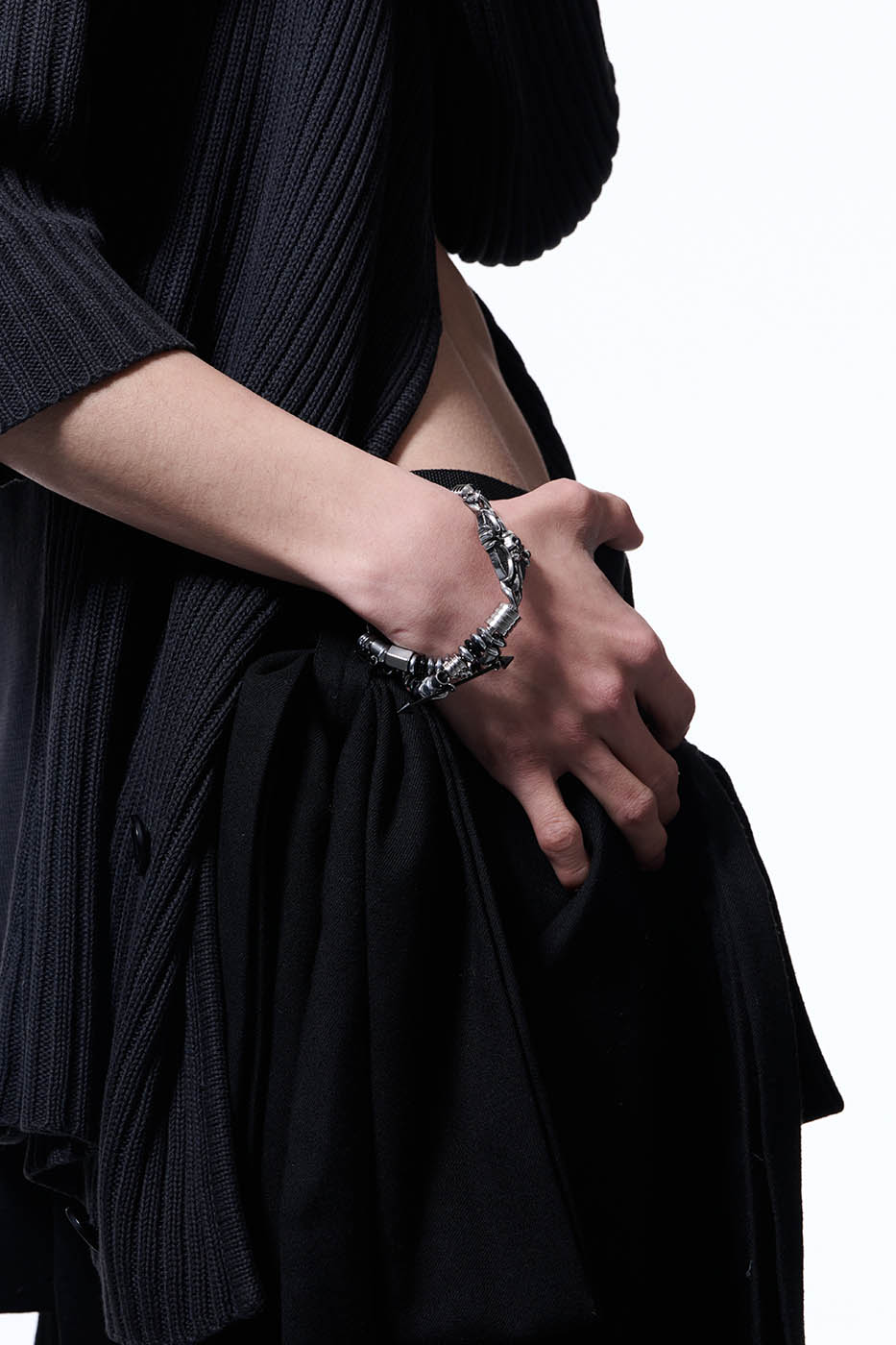 ILLUSORY The Puppet Mechanical Braided Bracelet