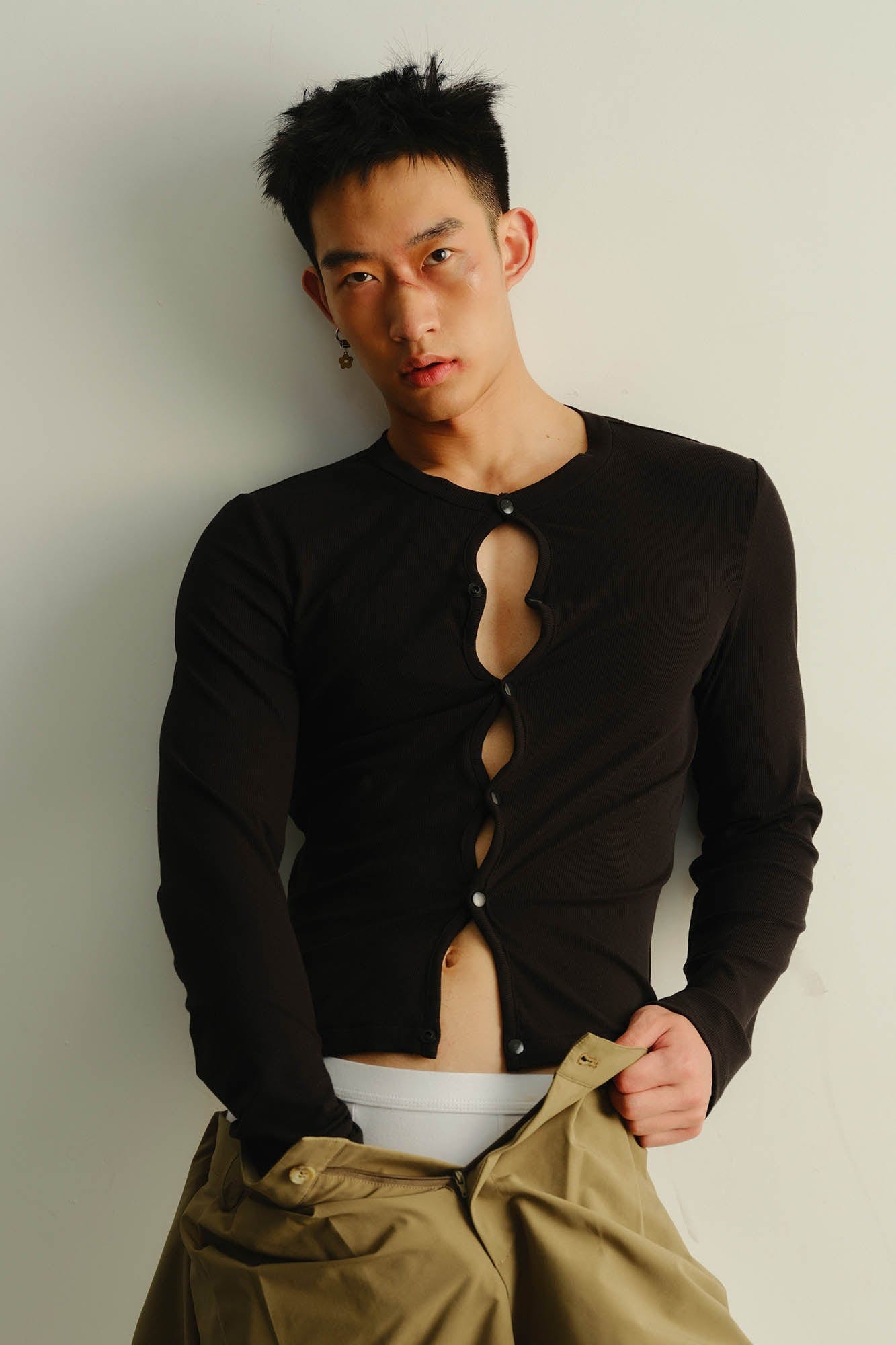KADAKADA Cut-Out Loop Button Fitted Cardigan