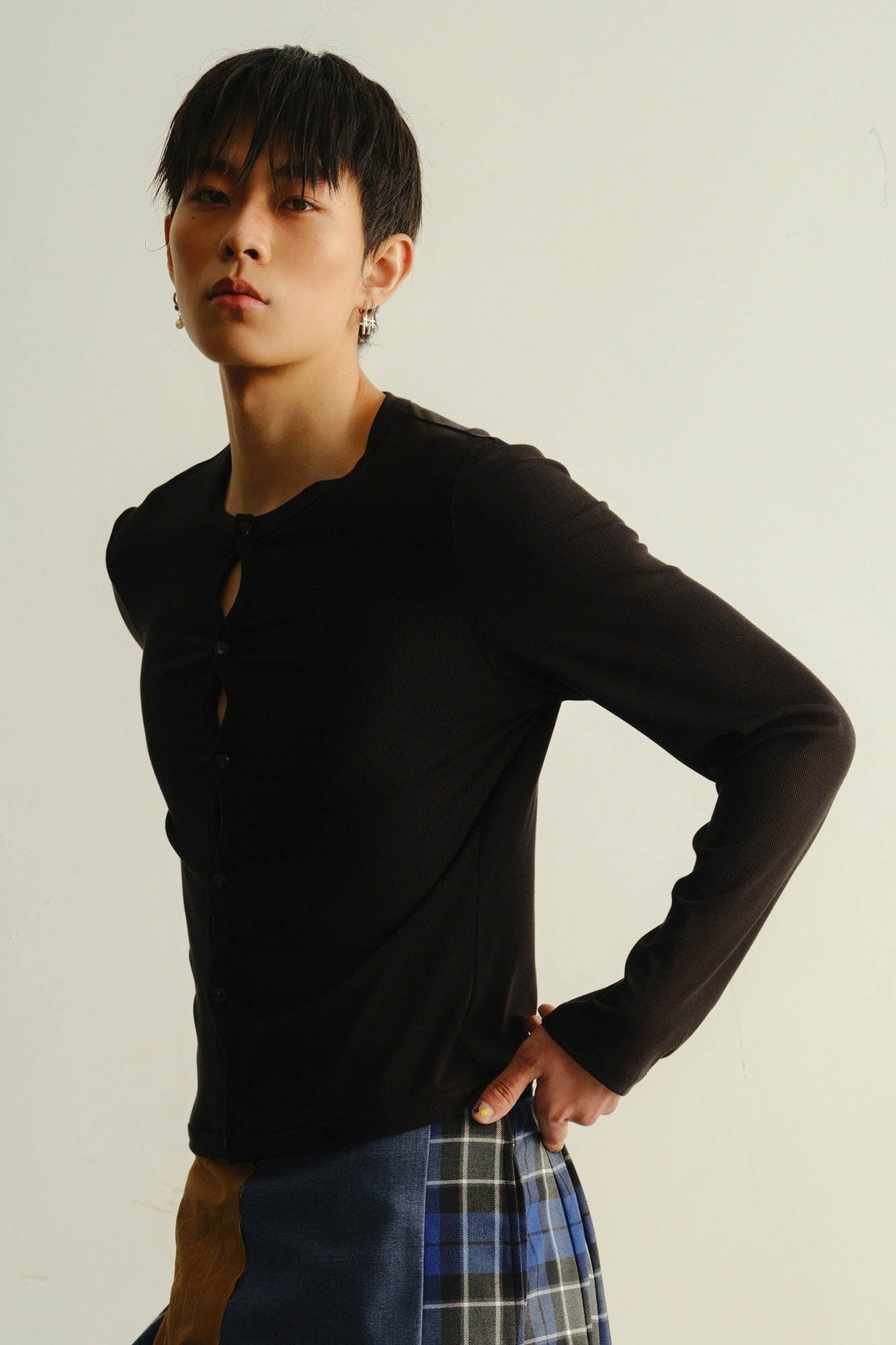 KADAKADA Cut-Out Loop Button Fitted Cardigan