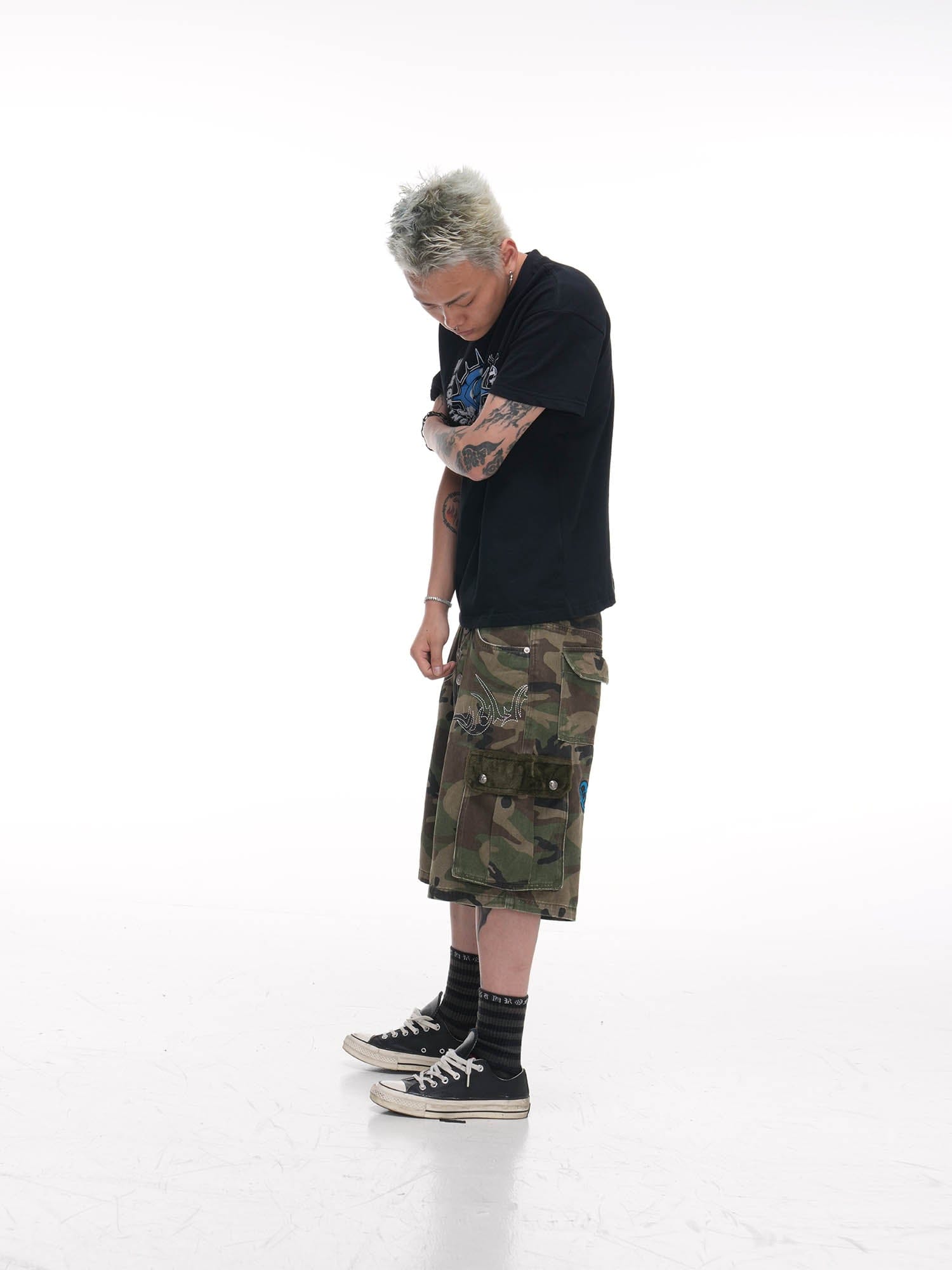 PHANTOMHUNTER Multi-Pocket Spliced Embroidered Camo Shorts