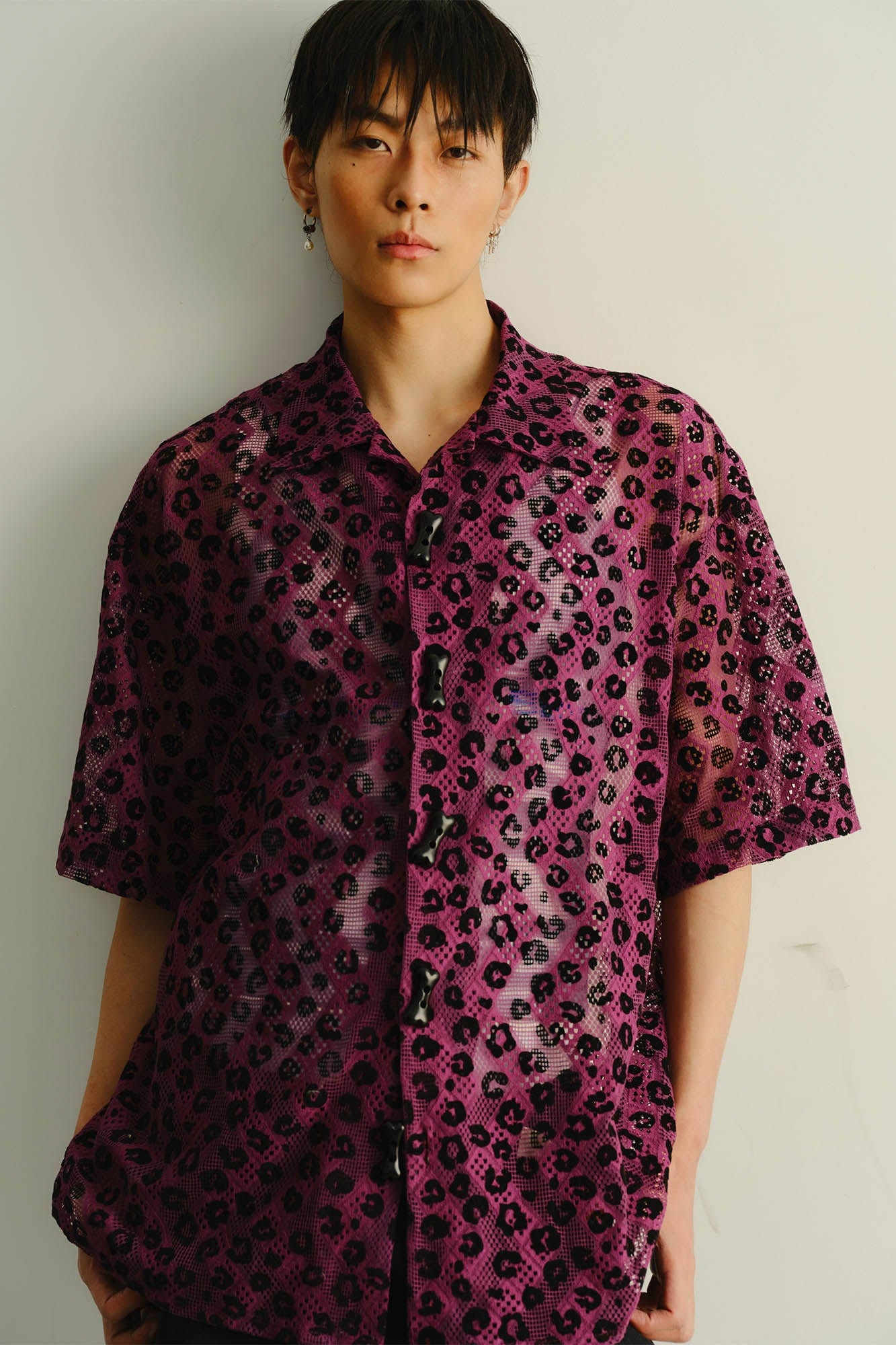 KADAKADA Leopard Lace Bone-Button Shirt
