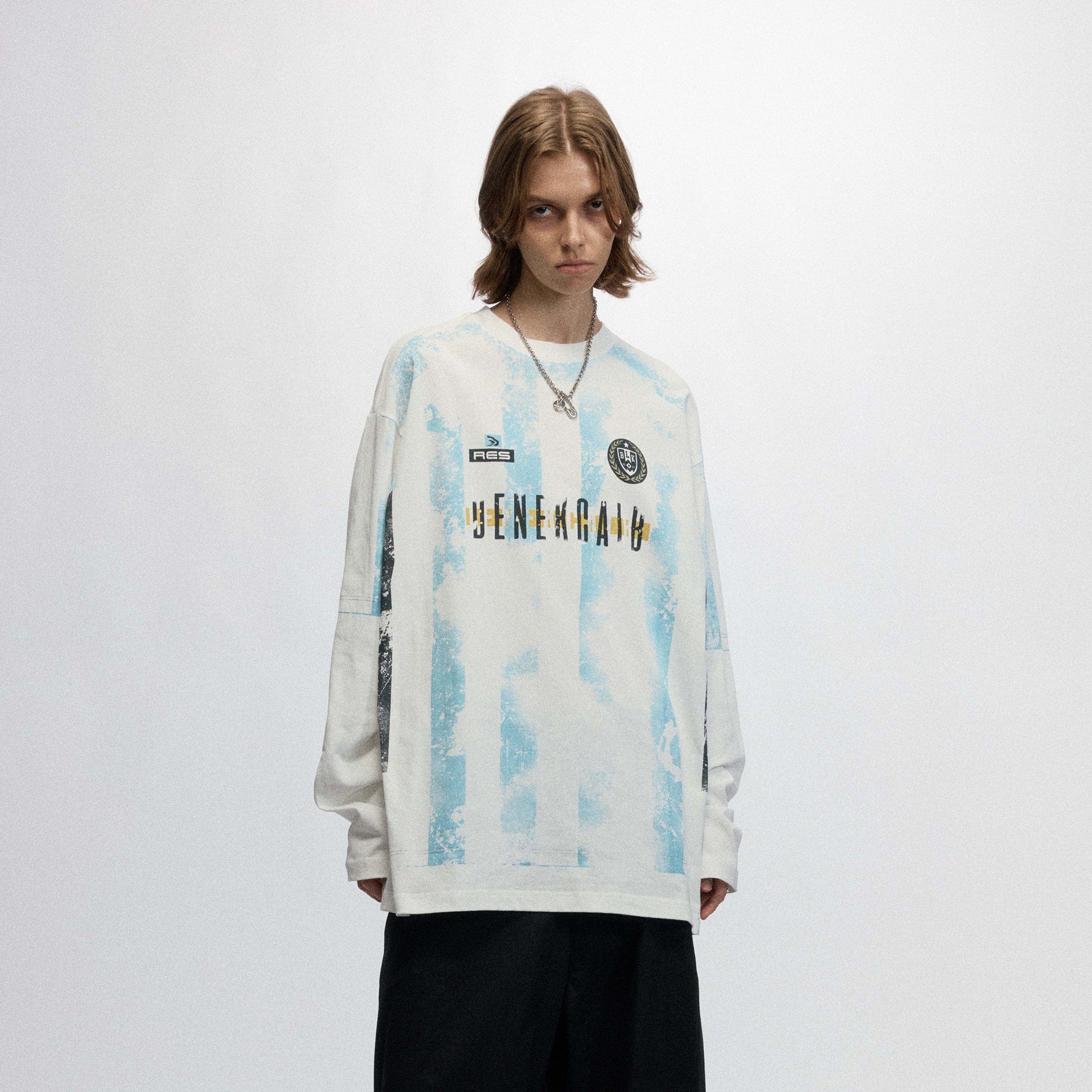 OVDY Retro Distressed Long-Sleeve Jersey
