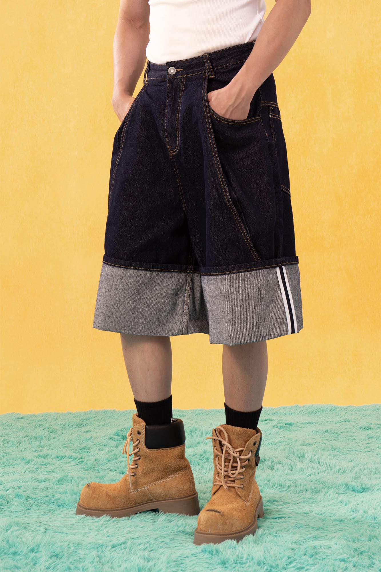 CLP Folded-Hem Spliced Denim Shorts