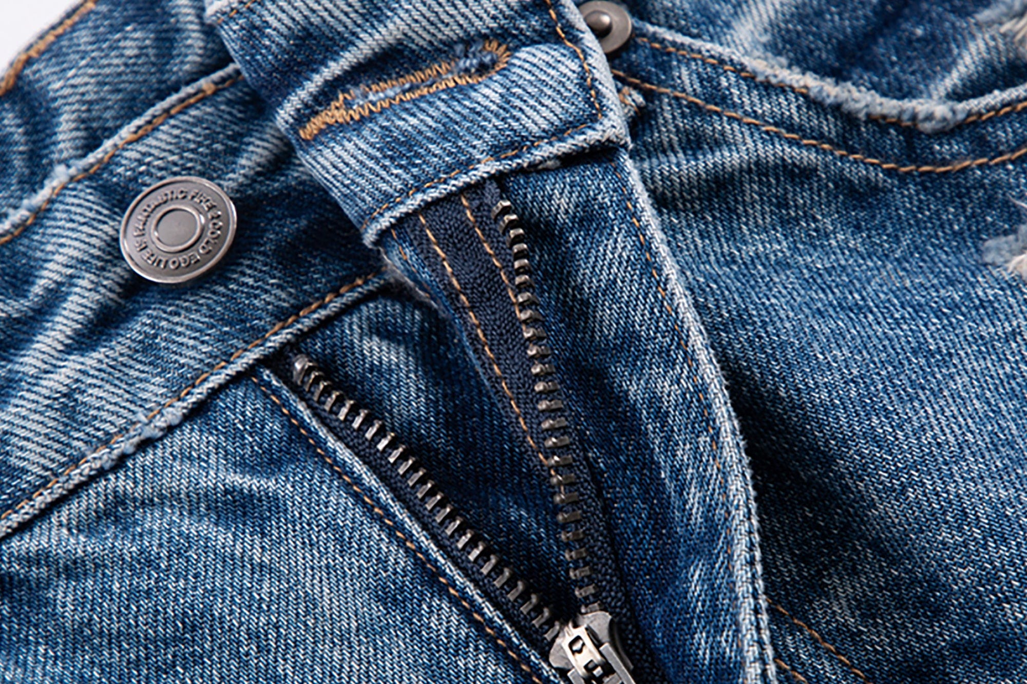 F2CE Ripped Curved Spliced Jeans