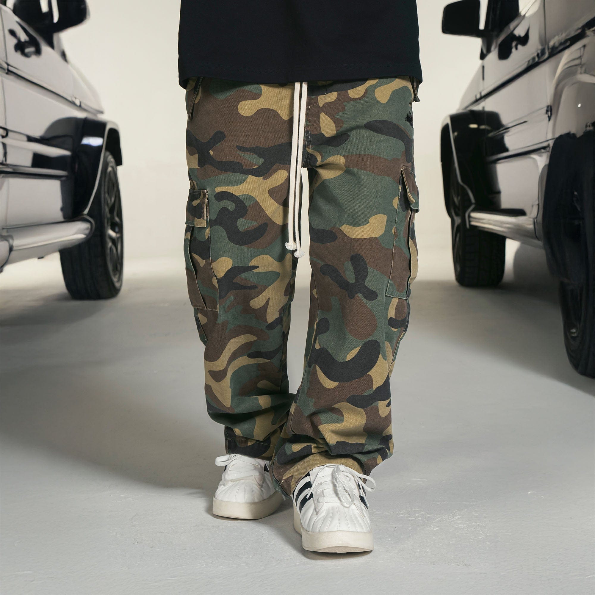 MAKEMORE Camo Drawstring Cargo Sweatpants