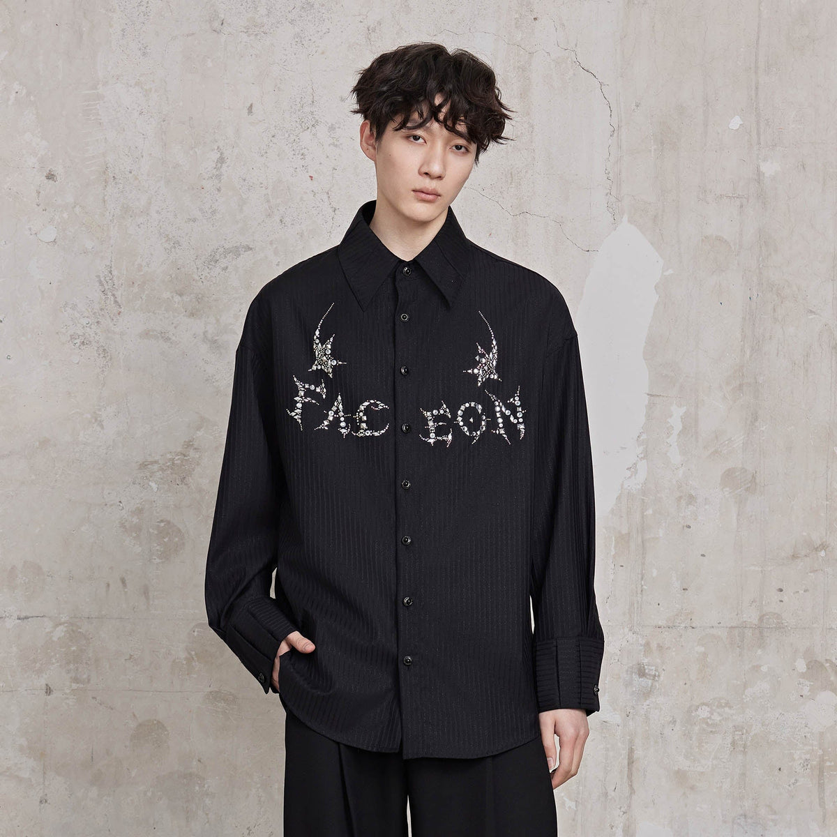 FACEONLAB Pinstriped Rivet Diamond Shirt