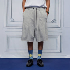 UNLIMITED MOTE Multi-Pleated Drawstring Raw-Hem Shorts