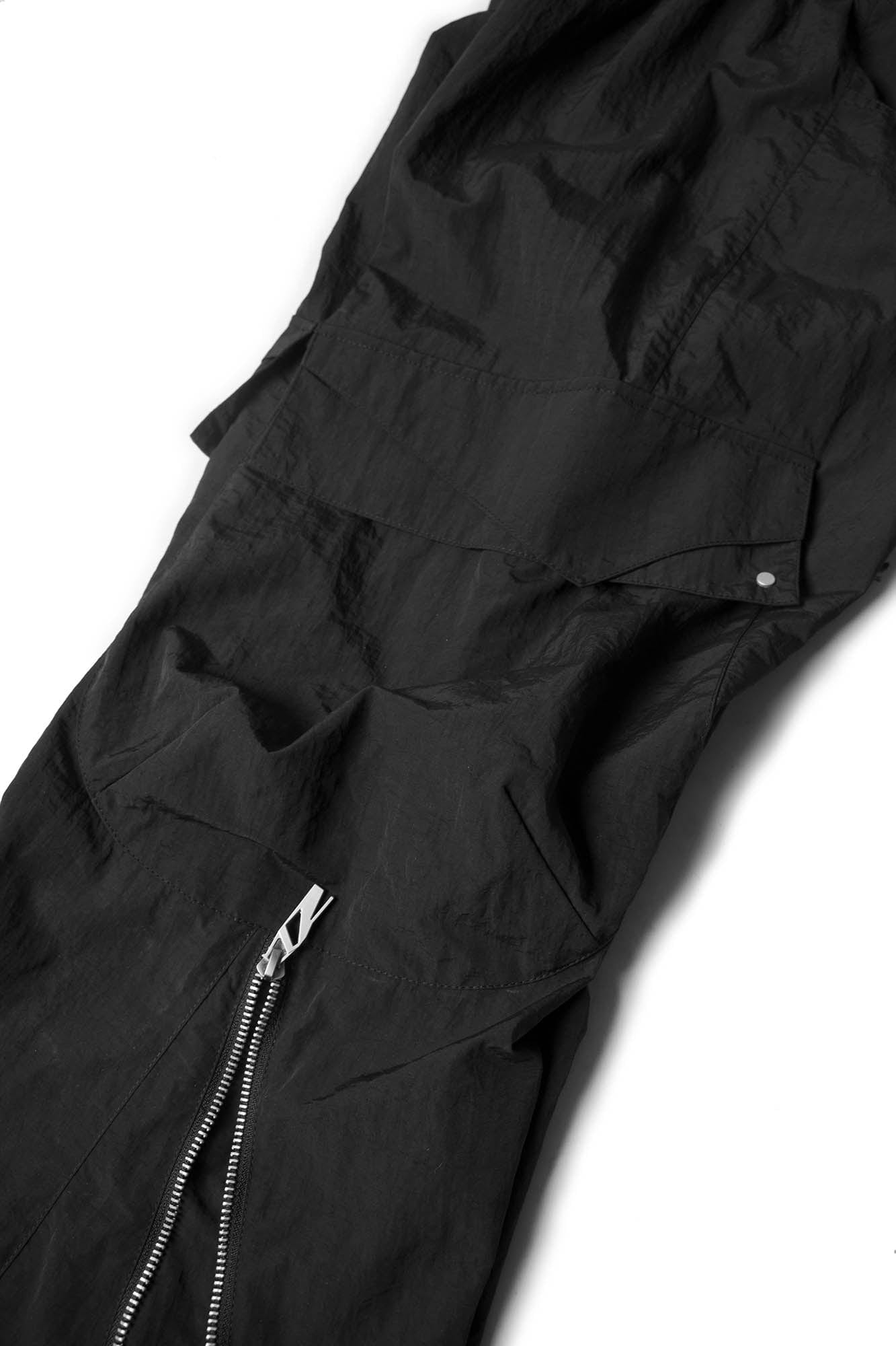 RELABEL Flared Multi-Zip Cargo Pants