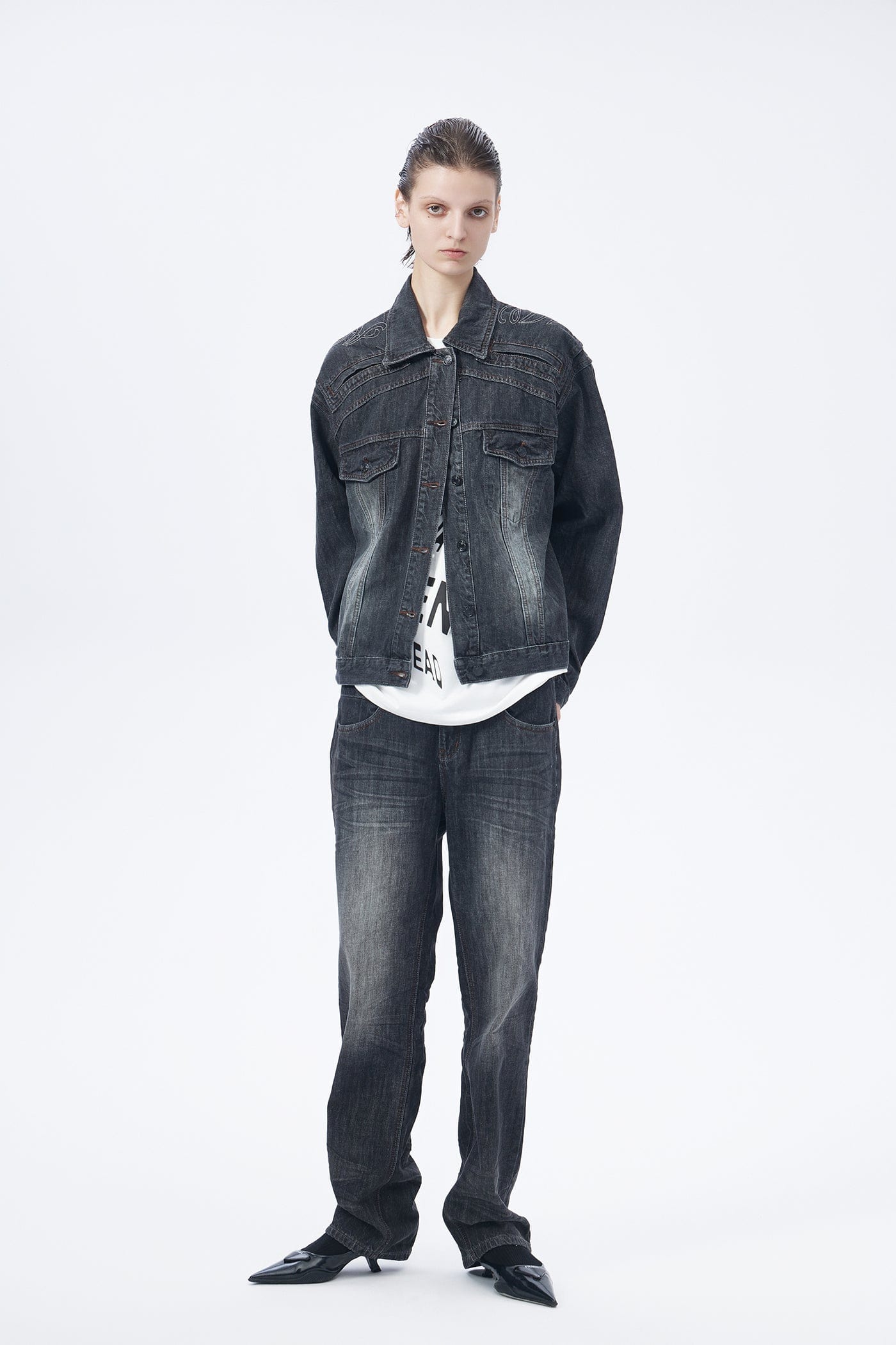 ARTIFICIAL WORLD Deconstructed Faded Denim Jacket