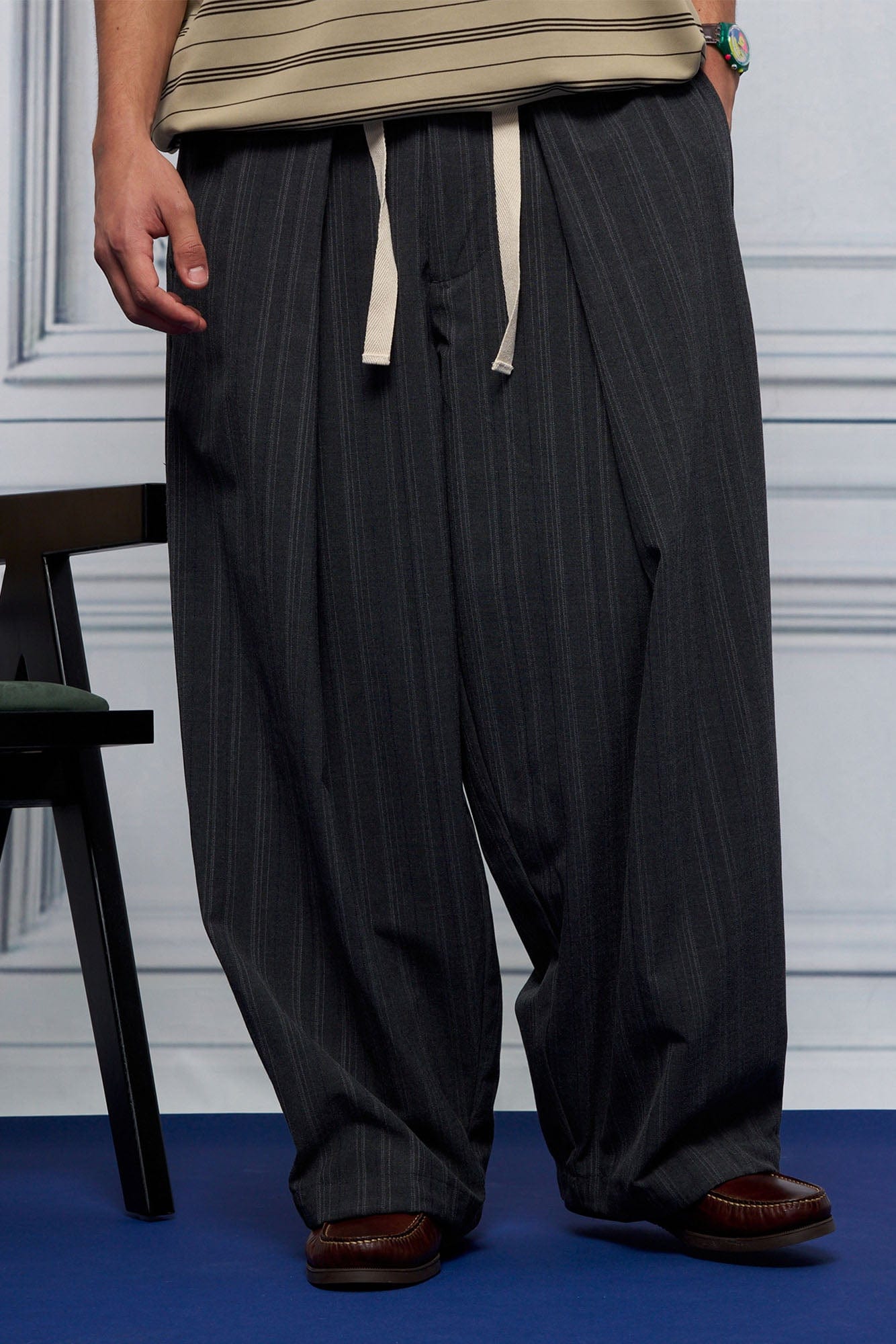 UNLIMITED MOTE Pleated Drawstring Wide-Leg Pants
